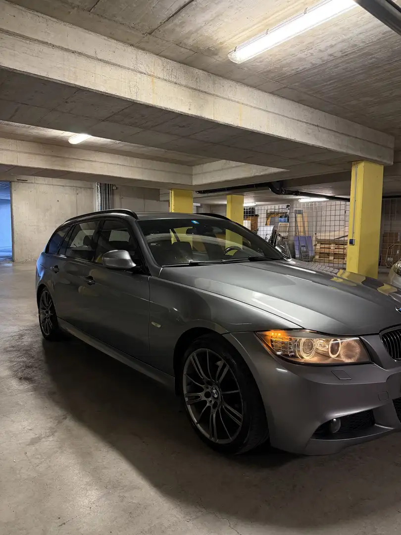BMW 318 318d Touring - 2