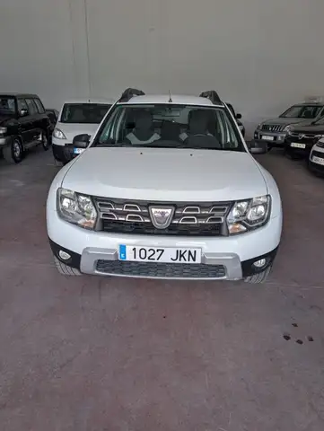 Dacia Duster view 3