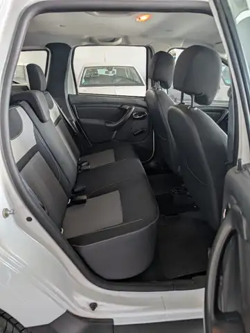 Dacia Duster view 15