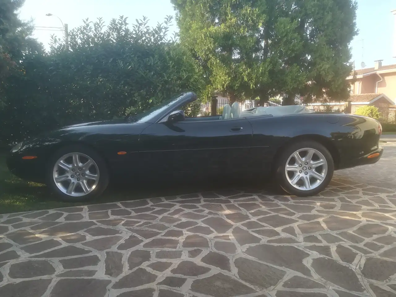 Jaguar XK8 Convertible 4.0 ASI, foto 3