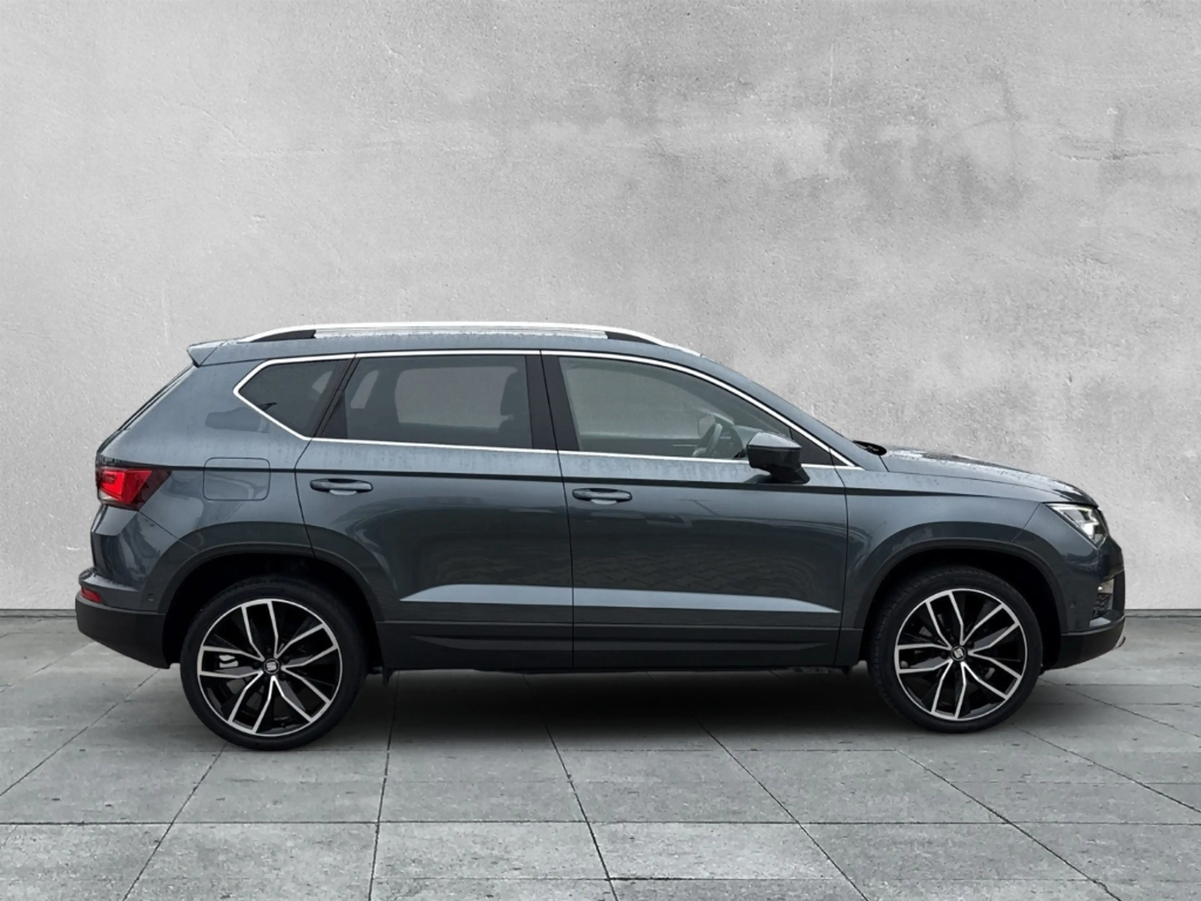 SEAT Ateca XCELLENCE 1.6 TDI DSG Xcellence ACC+PDC+SHZ+LED+NA — photo 6