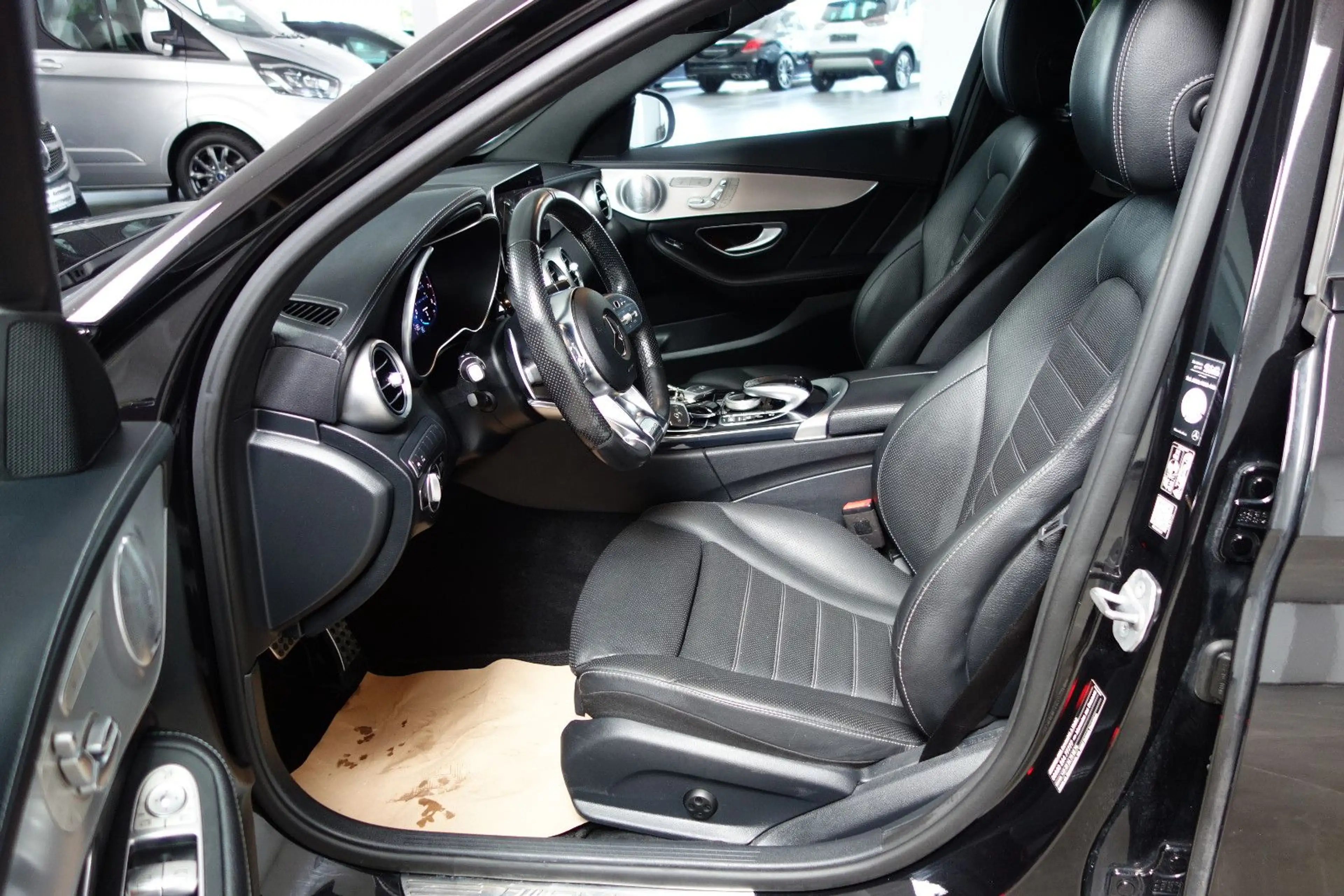 Mercedes-Benz C 43 AMG T Night 9G/360°/Distr/Widescreen/19-Zol — photo 13