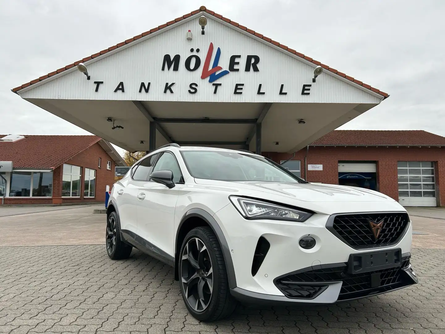 CUPRA Formentor 1.5 TSI DSG / Full Link Blanc - 1