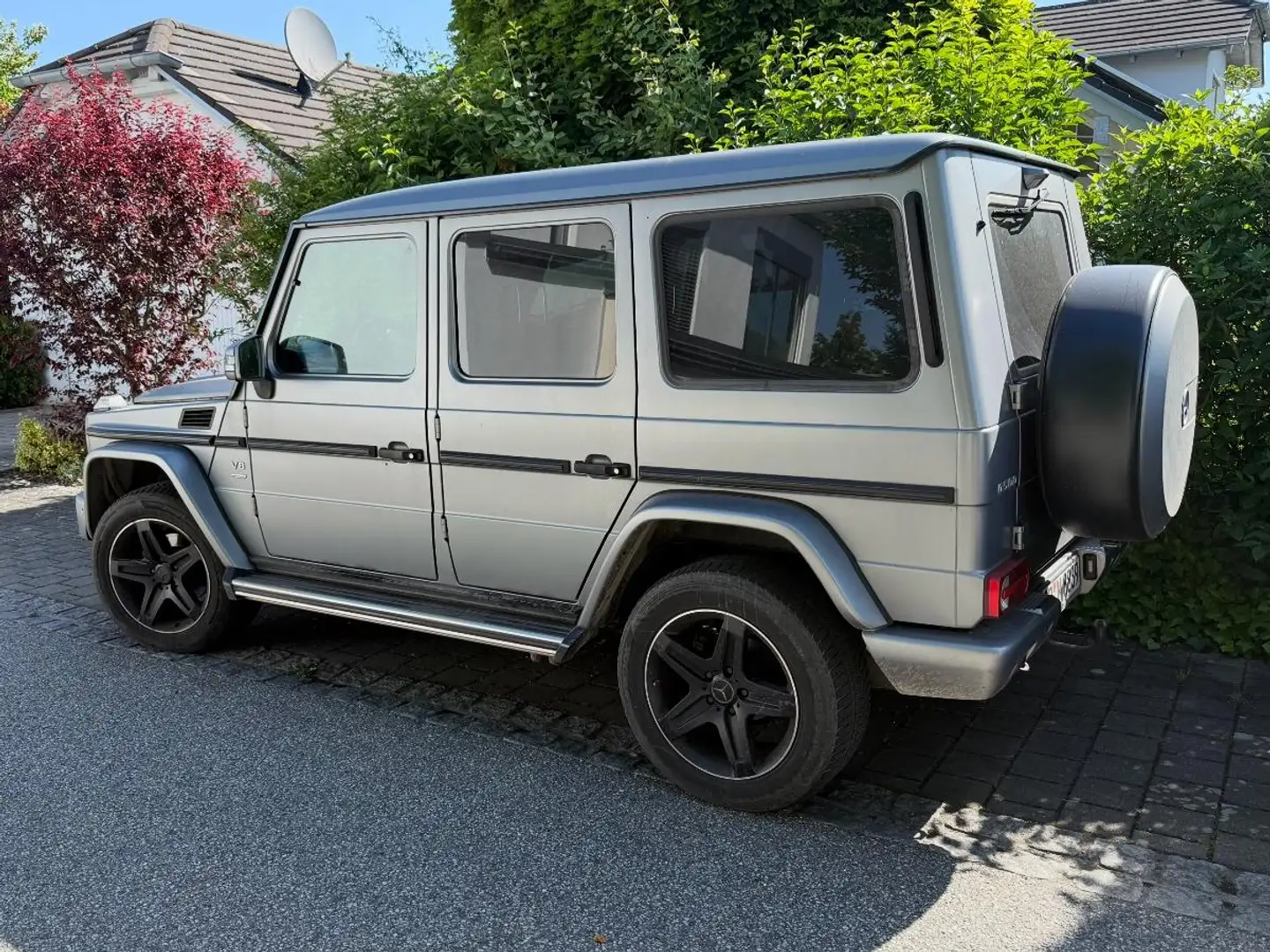 Mercedes-Benz G 500 G500 4MATIC Silber - 2