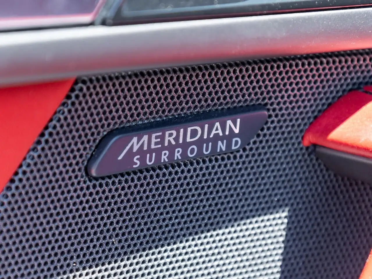 Jaguar F-Type снимка Jaguar F-Type