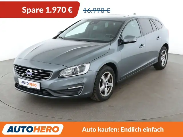 Volvo V60 2.0 T4 Linje Svart *NAV*TEMPO*CAM*PDC*SHZ*ALU*