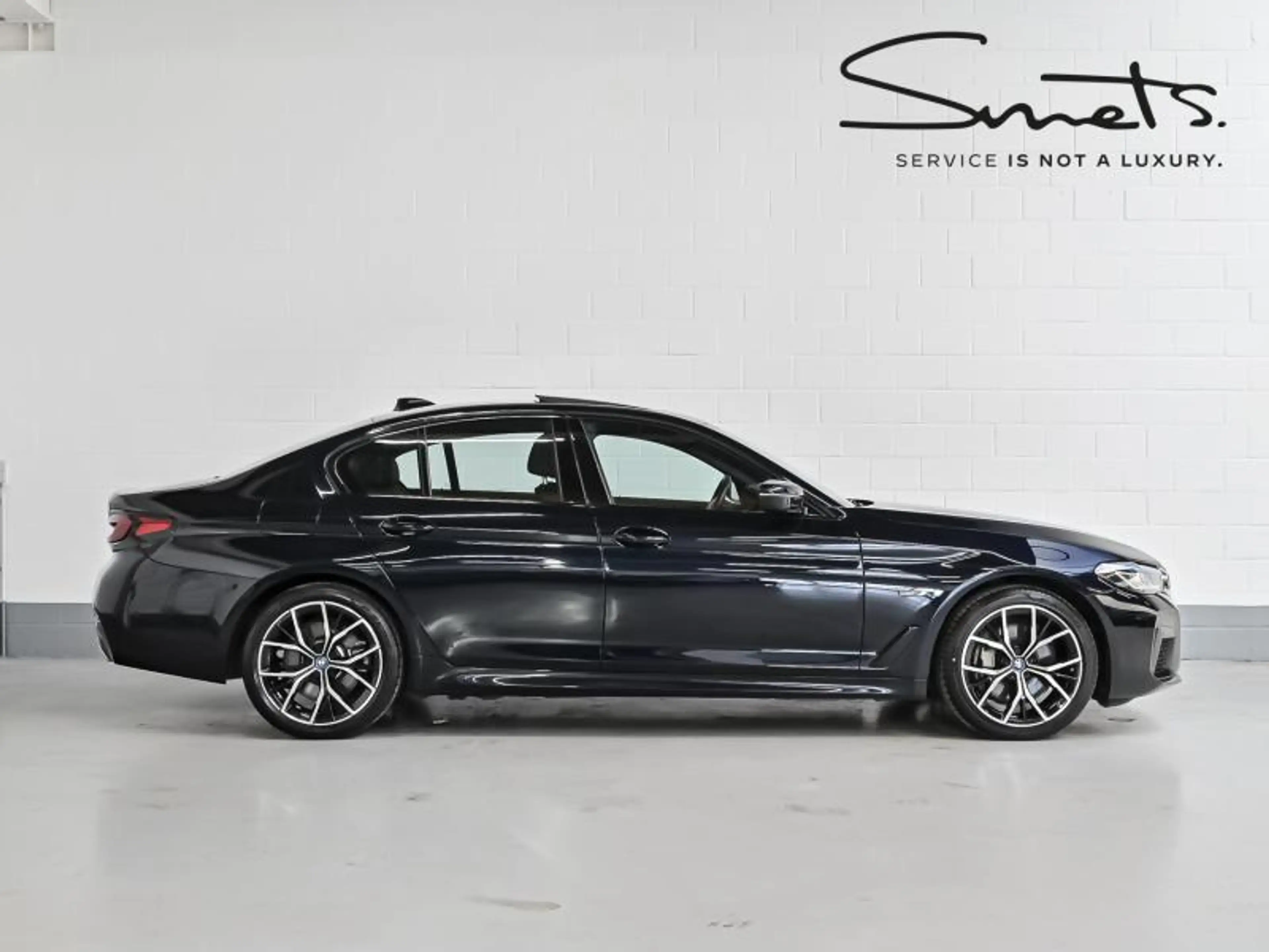 BMW 545 M Pack-Open dak-Laser-Drive Pro-Harman-Elec stoele — photo 3