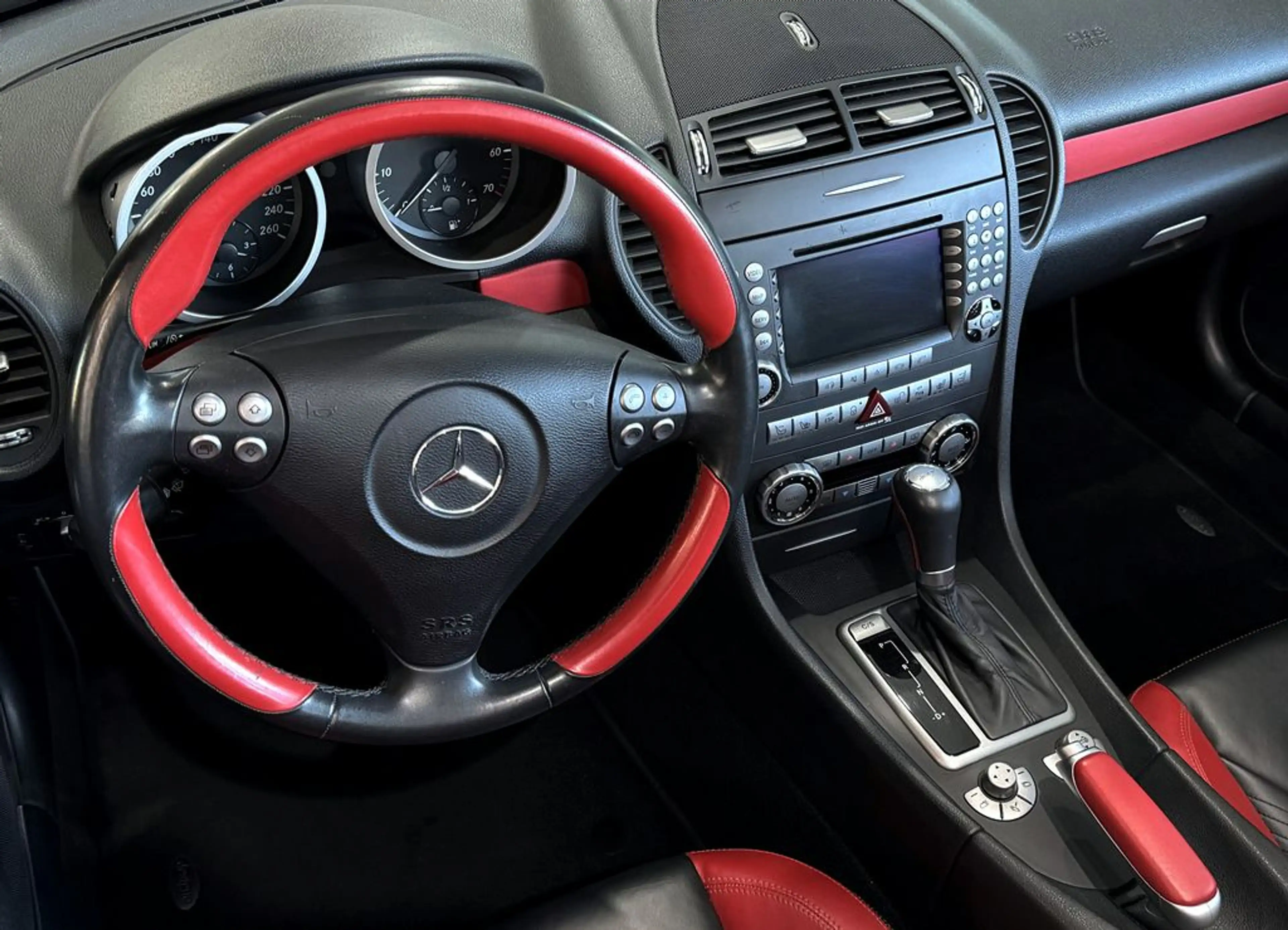 Mercedes-Benz SLK 280 Mercedes SLK 280 Sport Roadster AMG Designo — photo 12