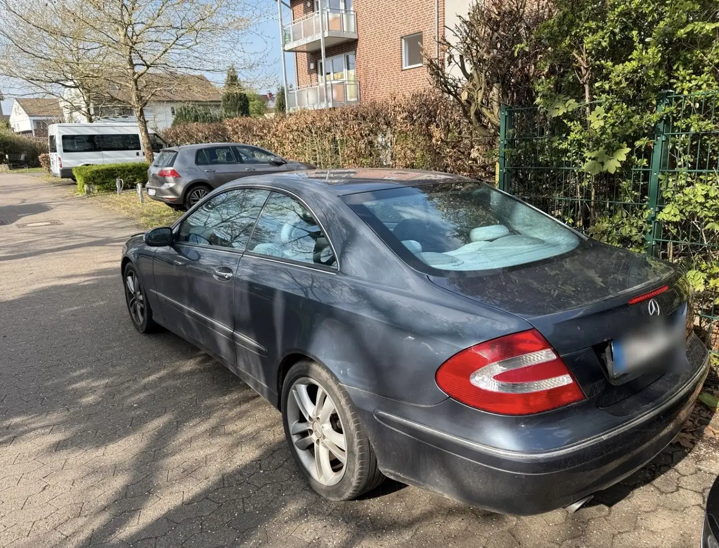 Mercedes-Benz CLK 240 Coupe Avantgarde - 1