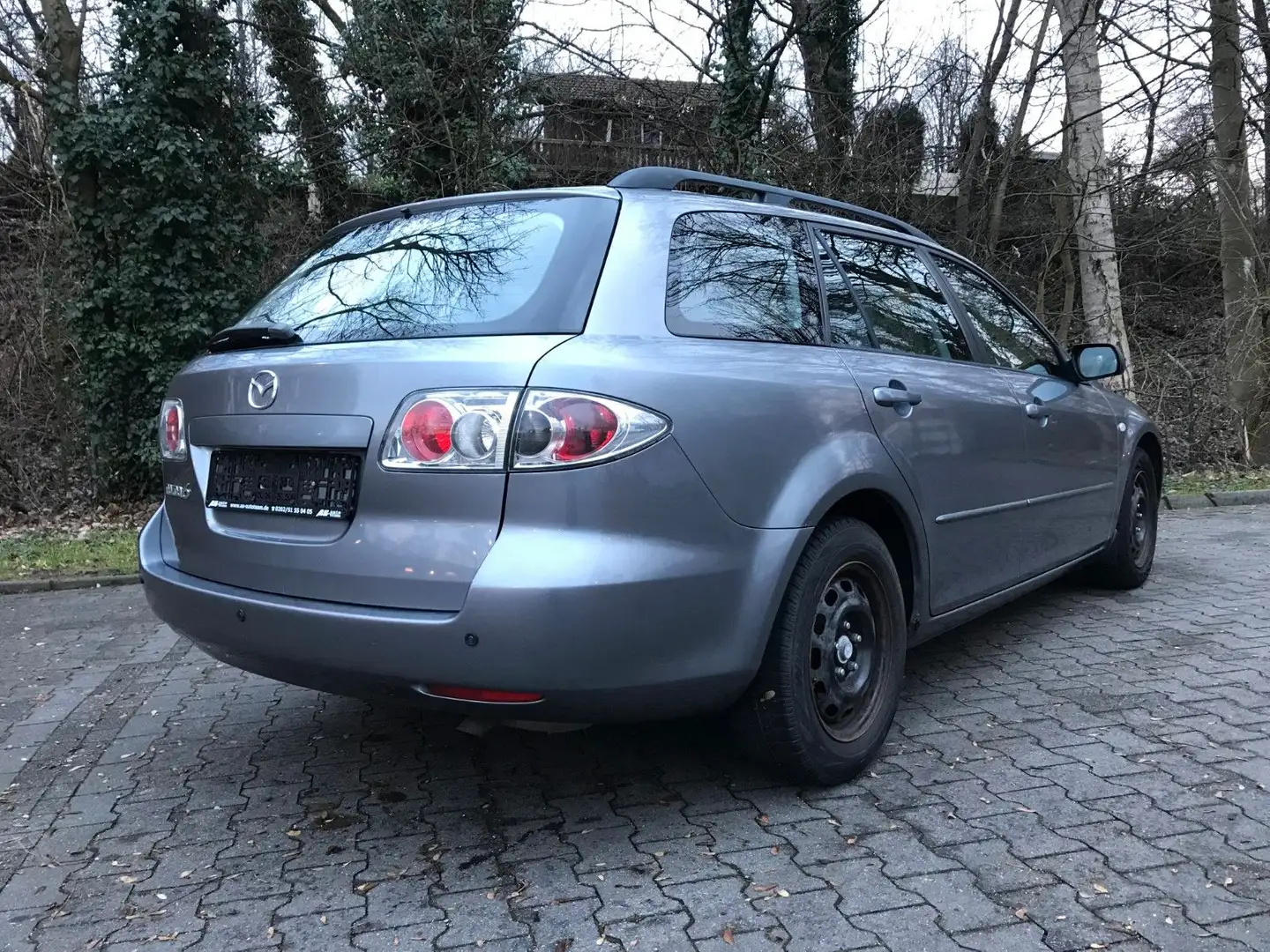 Mazda 6 2.0 Exclusive Sport Kombi erst 105TKM 2 Hand Grau - 2
