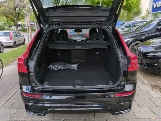Volvo XC60 view 22