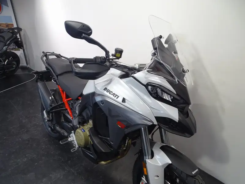 Ducati Multistrada V4 S - foto 2