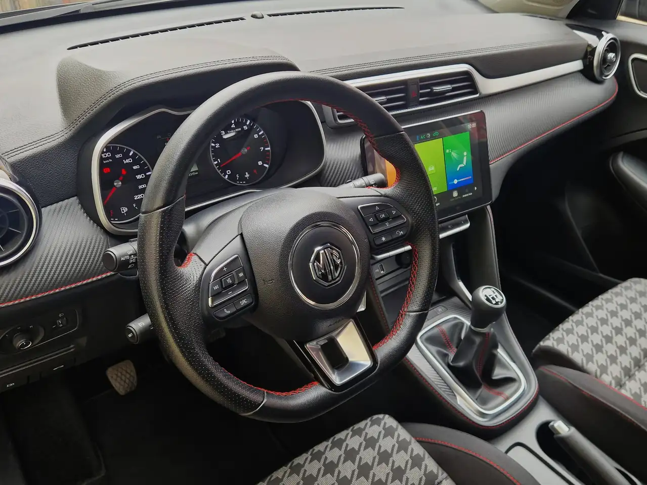 MG ZS 1.5 VTi BTW aftrekbaar, миниатюра 16