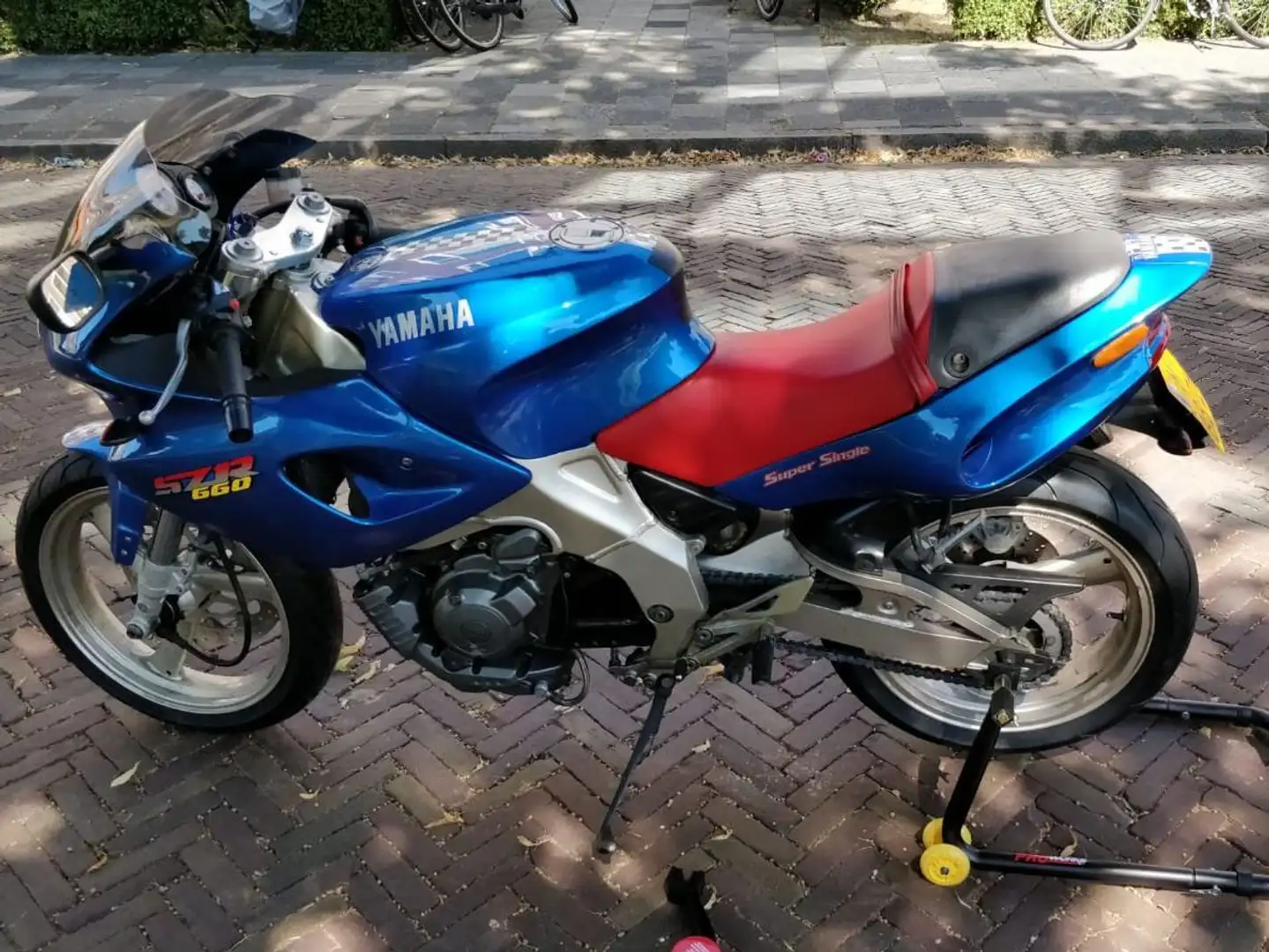 Yamaha SZR 660 Kék - 2