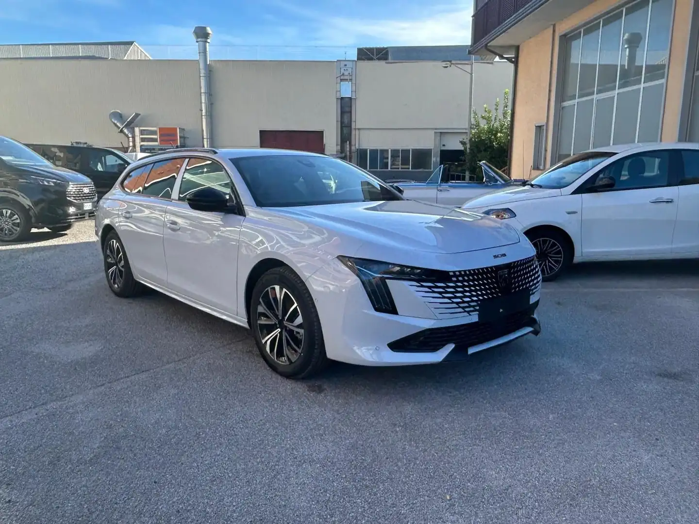 Peugeot 508 nuova sw - bluehdi 130 eat8 s&amp;s - allure Weiß - 2