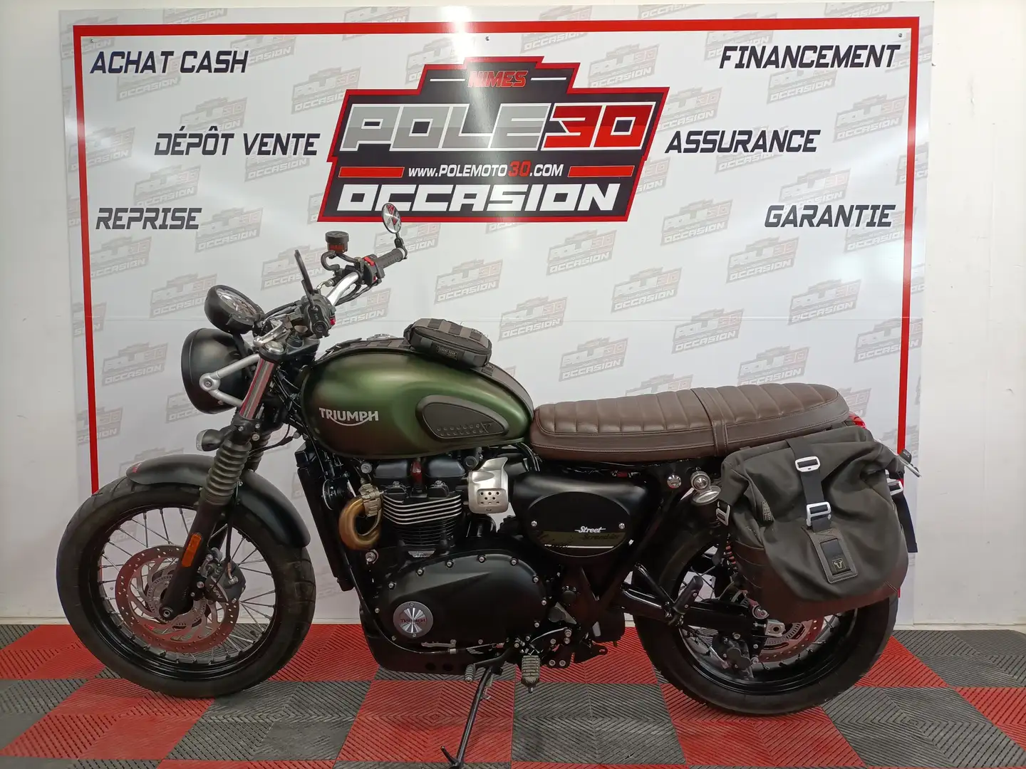 Triumph Scrambler Verde - 2
