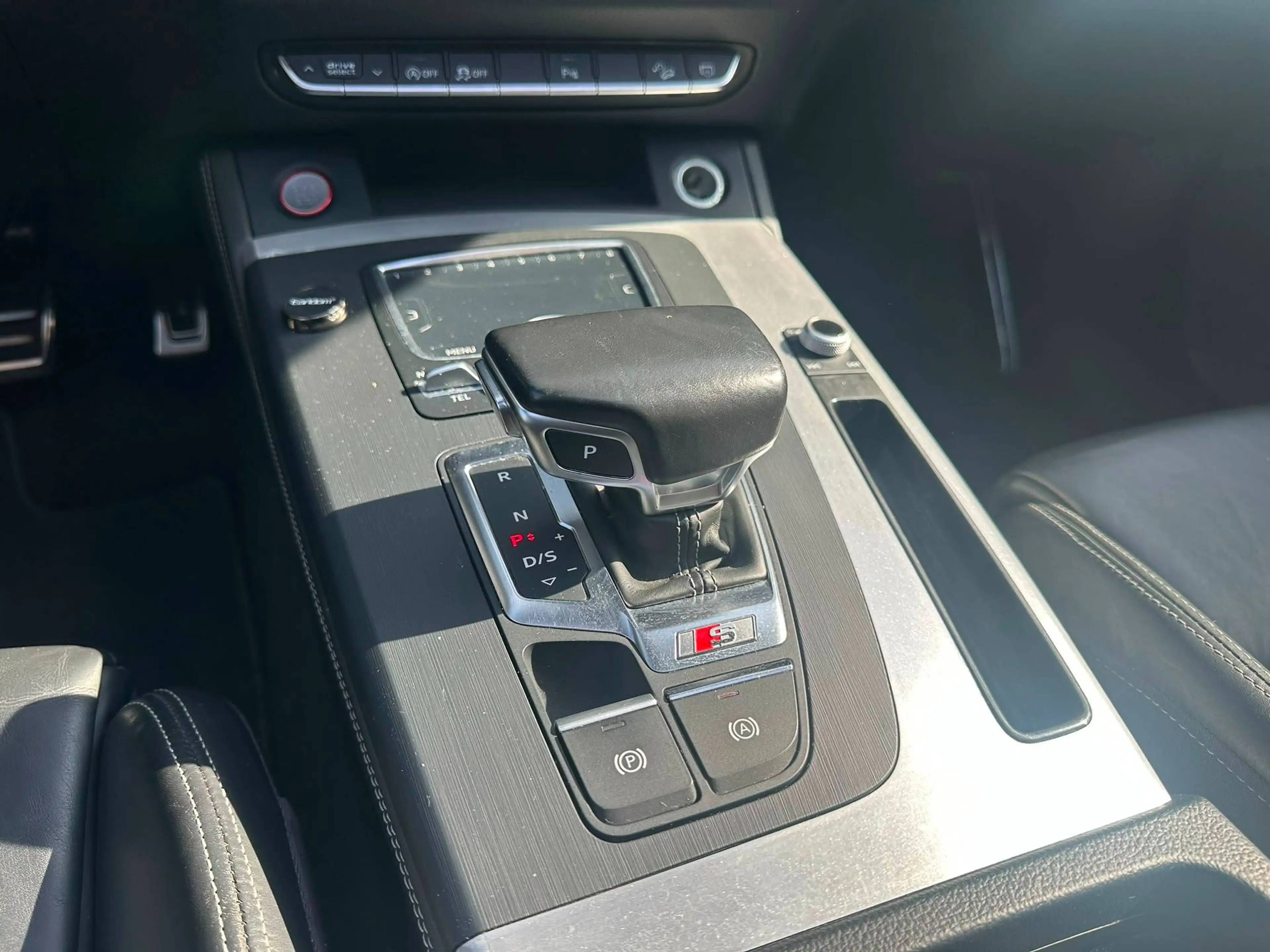 Audi SQ5 3.0 V6 TFSi Quattro SQ5 Tiptronic/ TOIT PANO / CAMERA / CUIR / GARANTIE 12 MOIS — photo 13