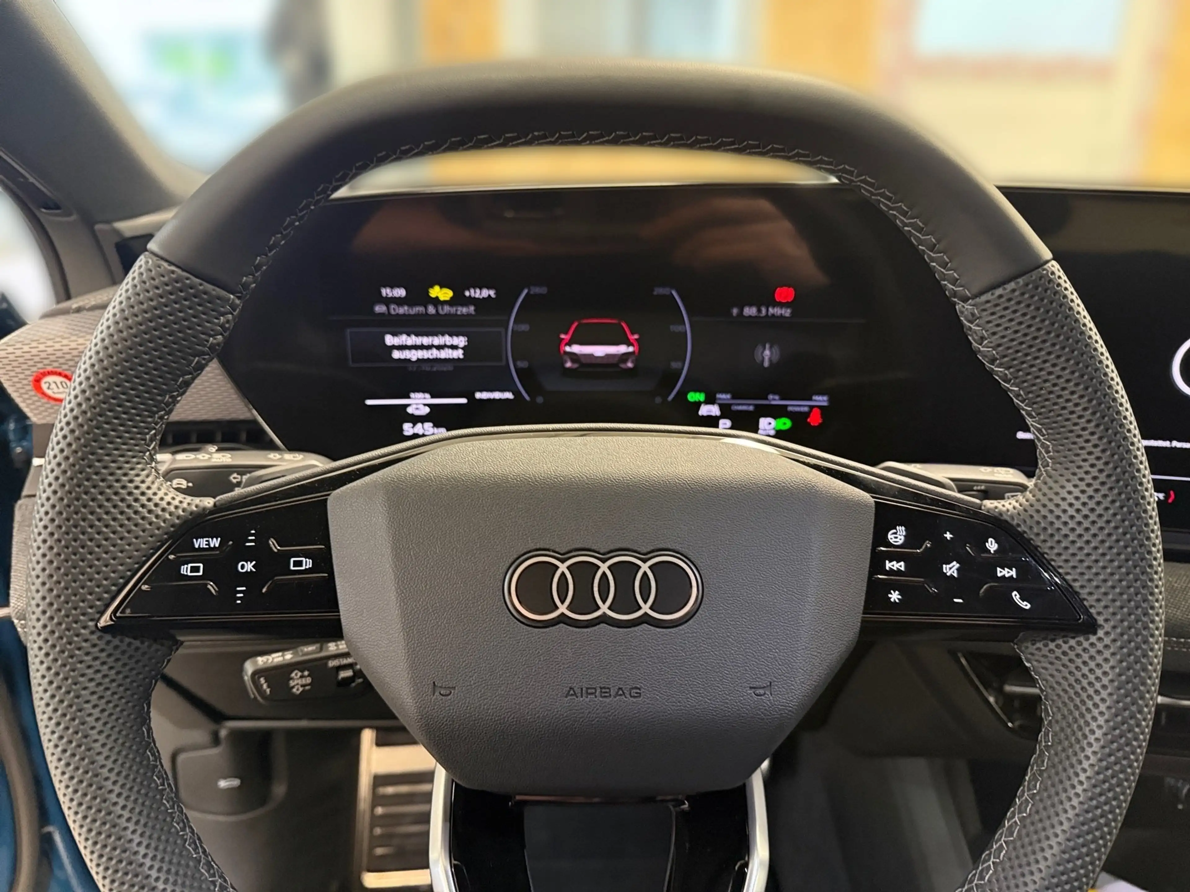 Audi A6 e-tron Avant performance *AHK*MATRIX*WÄRMEPUMPE*KAMERA* — photo 11