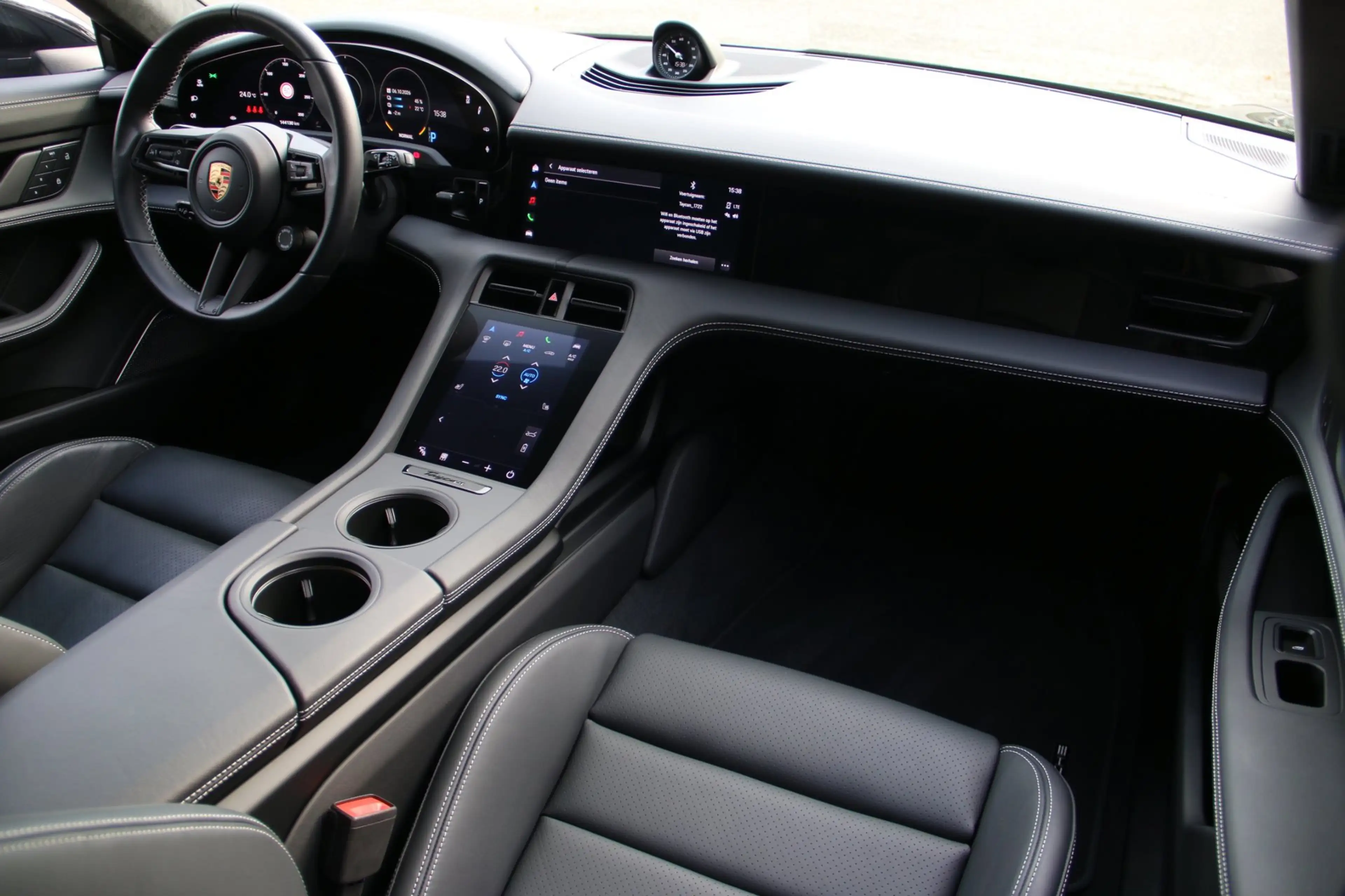 Porsche Taycan Sport Turismo GTS 93 kWh N.P.176.774,- 517PK INCL- — photo 9
