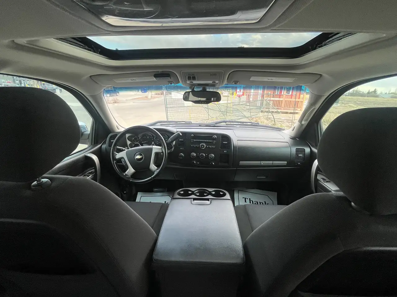 Chevrolet Silverado 1500 снимка Chevrolet Silverado 1500