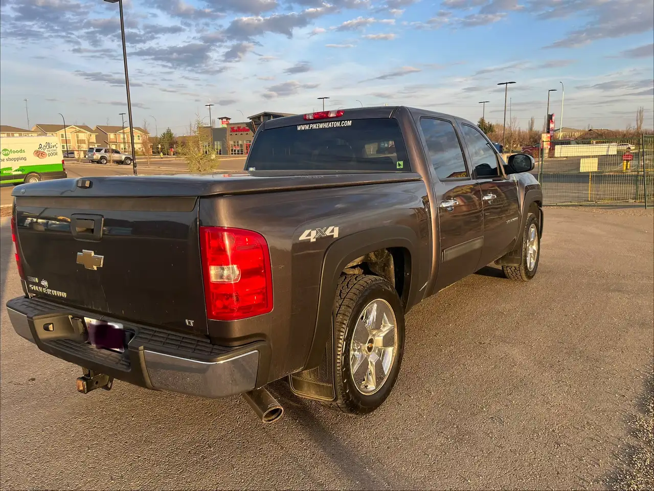 Chevrolet Silverado 1500 снимка Chevrolet Silverado 1500