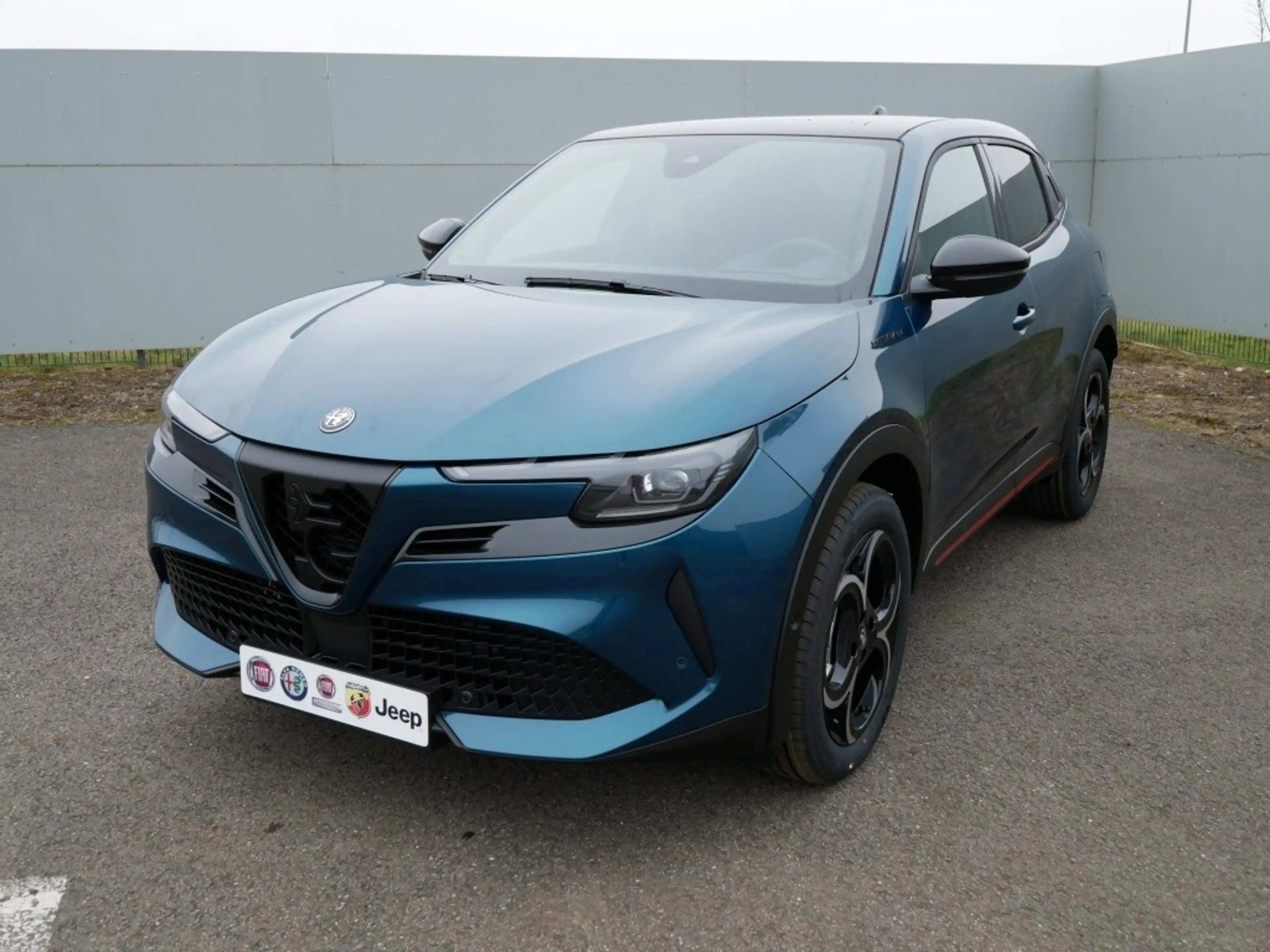 Alfa Romeo Junior IBRIDA SPECIALE 1.2 VGT 145PS DCT6 SCHIEBEDACH TEC — photo 7