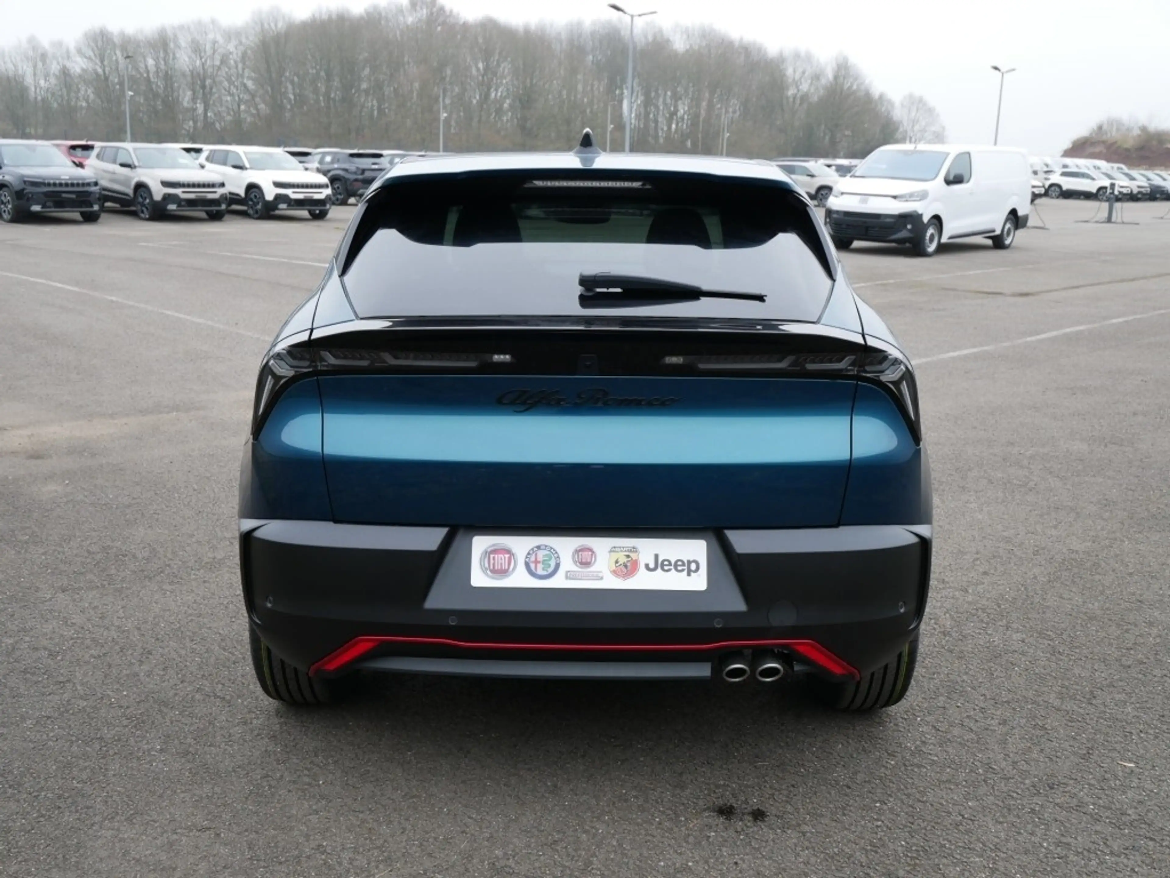 Alfa Romeo Junior IBRIDA SPECIALE 1.2 VGT 145PS DCT6 SCHIEBEDACH TEC — photo 4