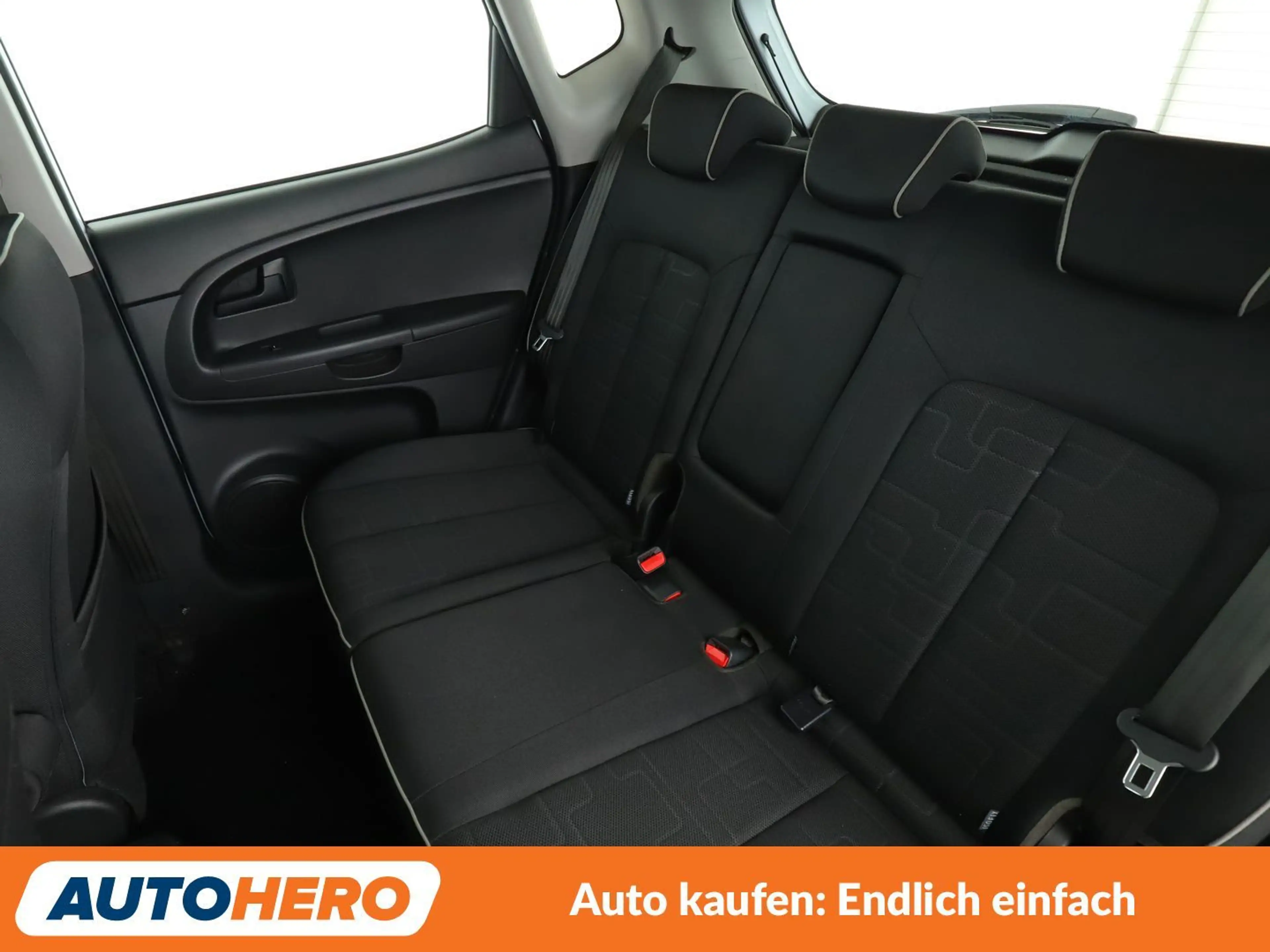 Kia Venga 1.6 Dream Team Aut.*PDC*SHZ*AHK*ALU*KLIMA* — photo 14