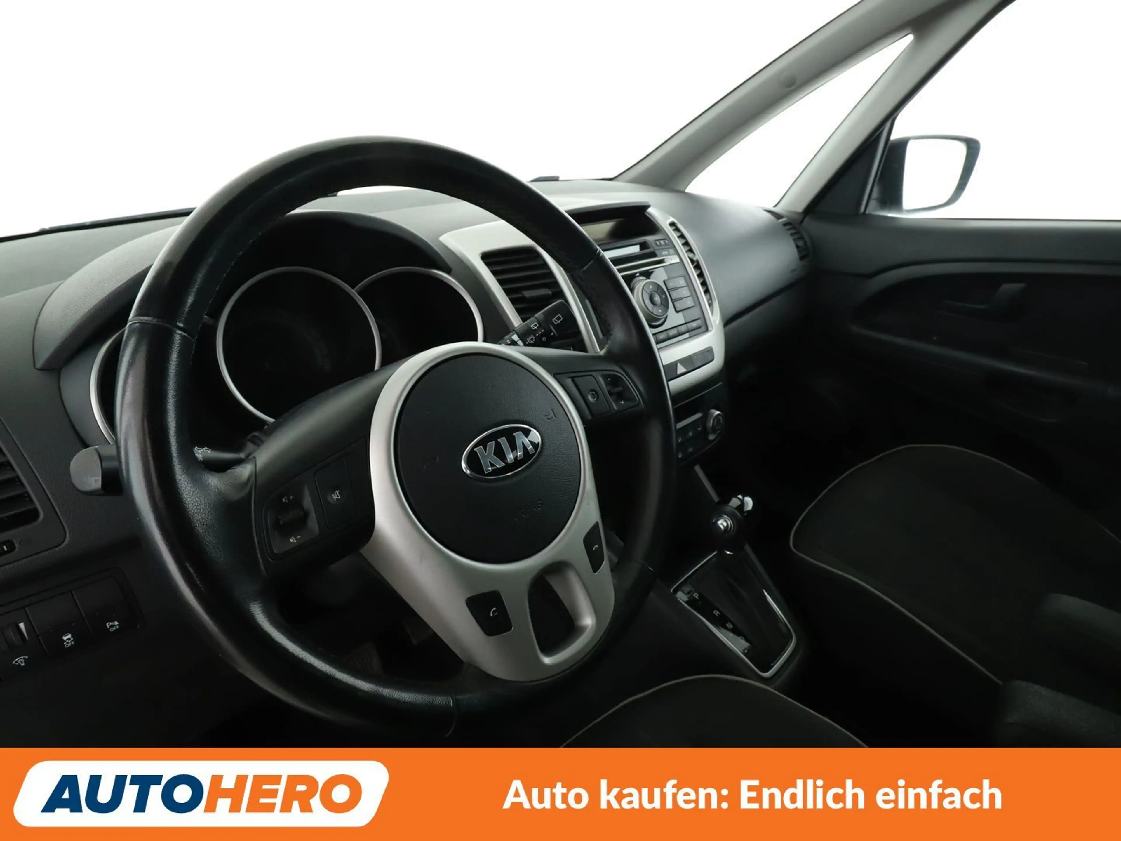 Kia Venga 1.6 Dream Team Aut.*PDC*SHZ*AHK*ALU*KLIMA* — photo 11