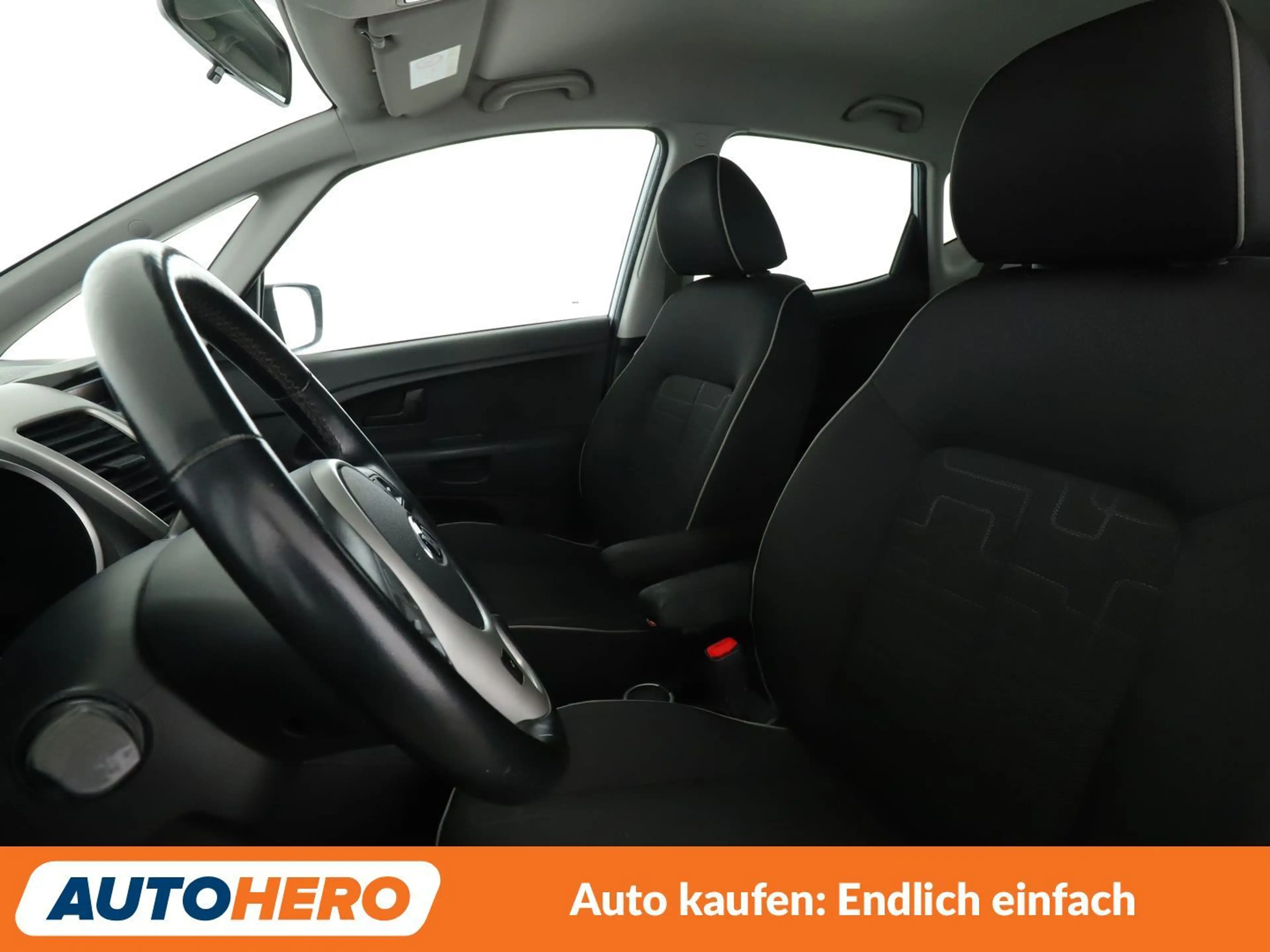 Kia Venga 1.6 Dream Team Aut.*PDC*SHZ*AHK*ALU*KLIMA* — photo 10
