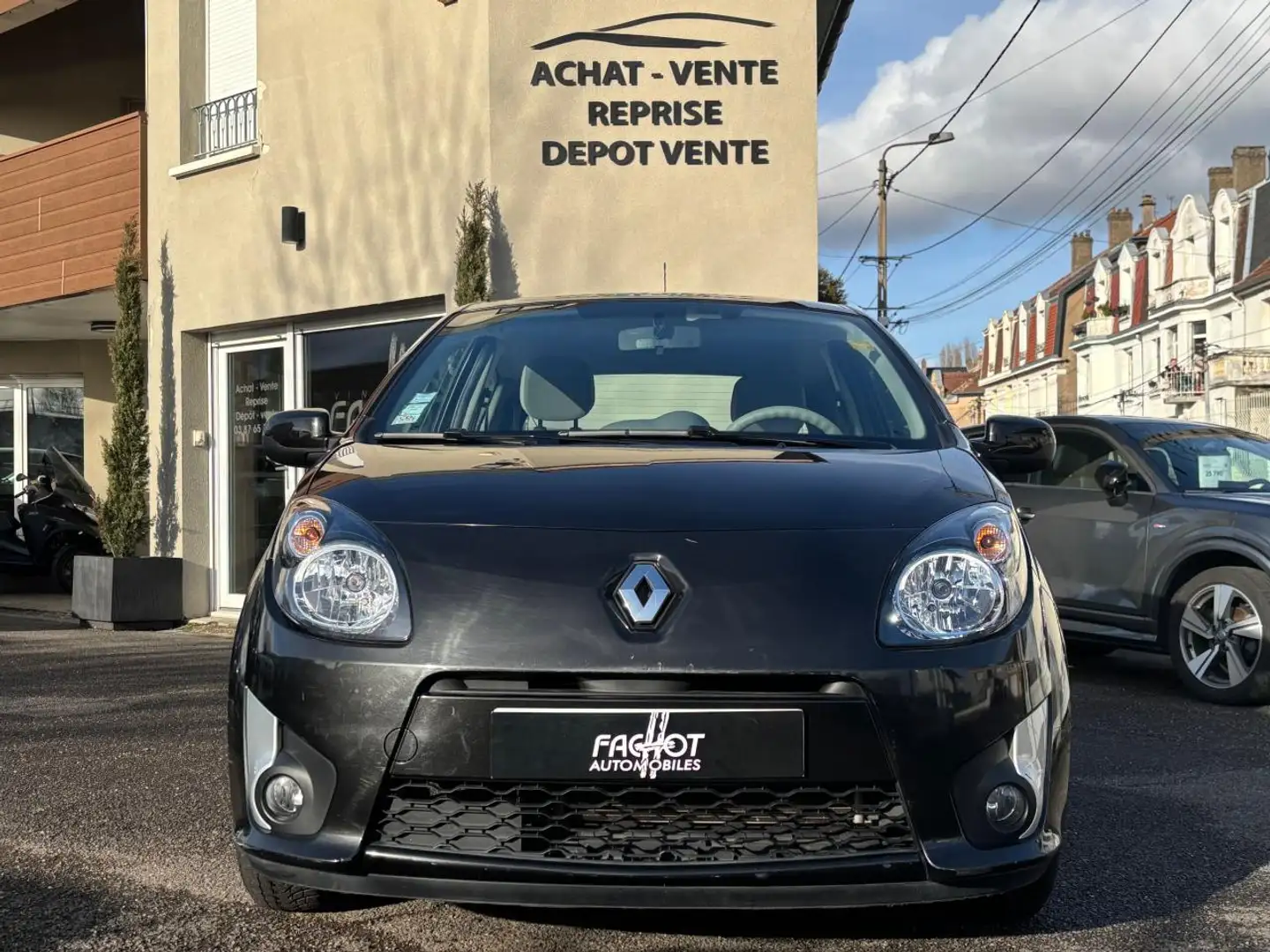 Renault Twingo Twingo 1.2i 16V LEV - 75  II BERLINE Dynamique PHASE 1 Noir - 2