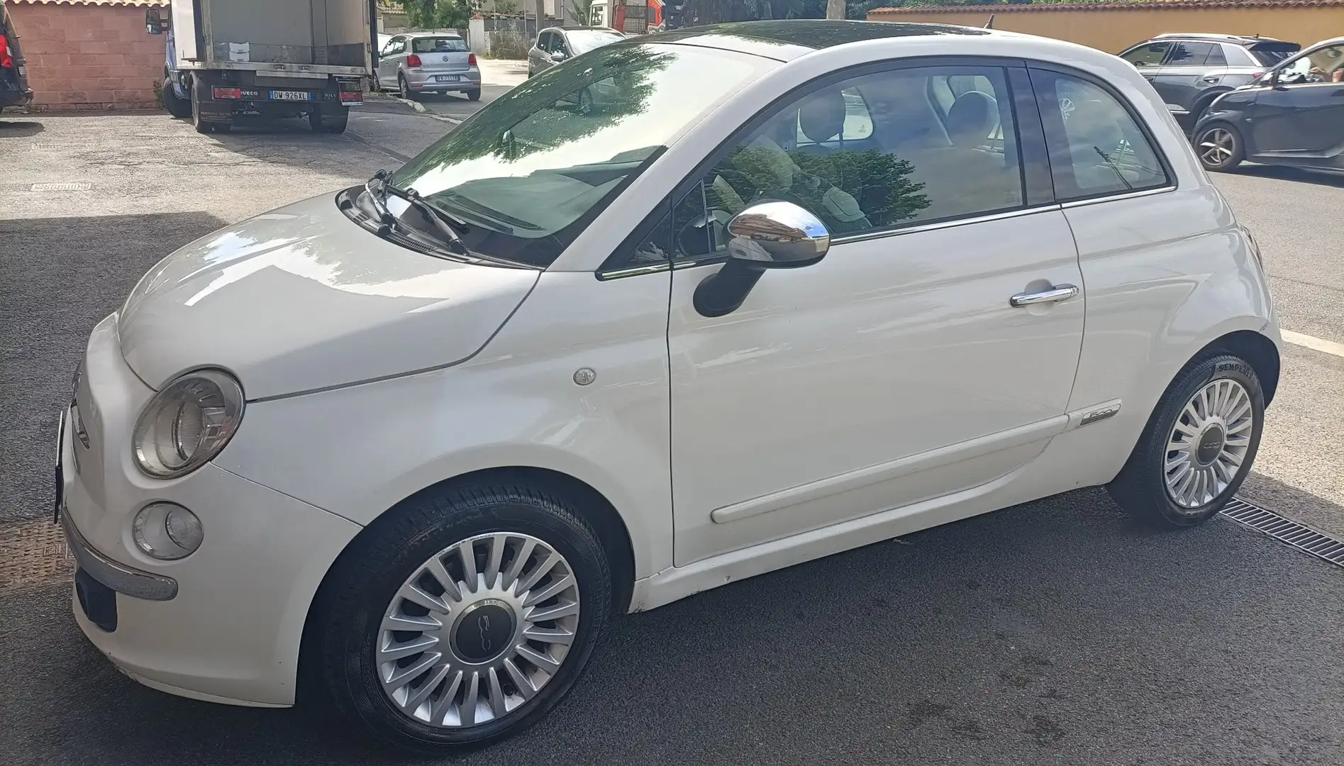 Fiat 500 1.2 lounge 69cv Bianco - 1