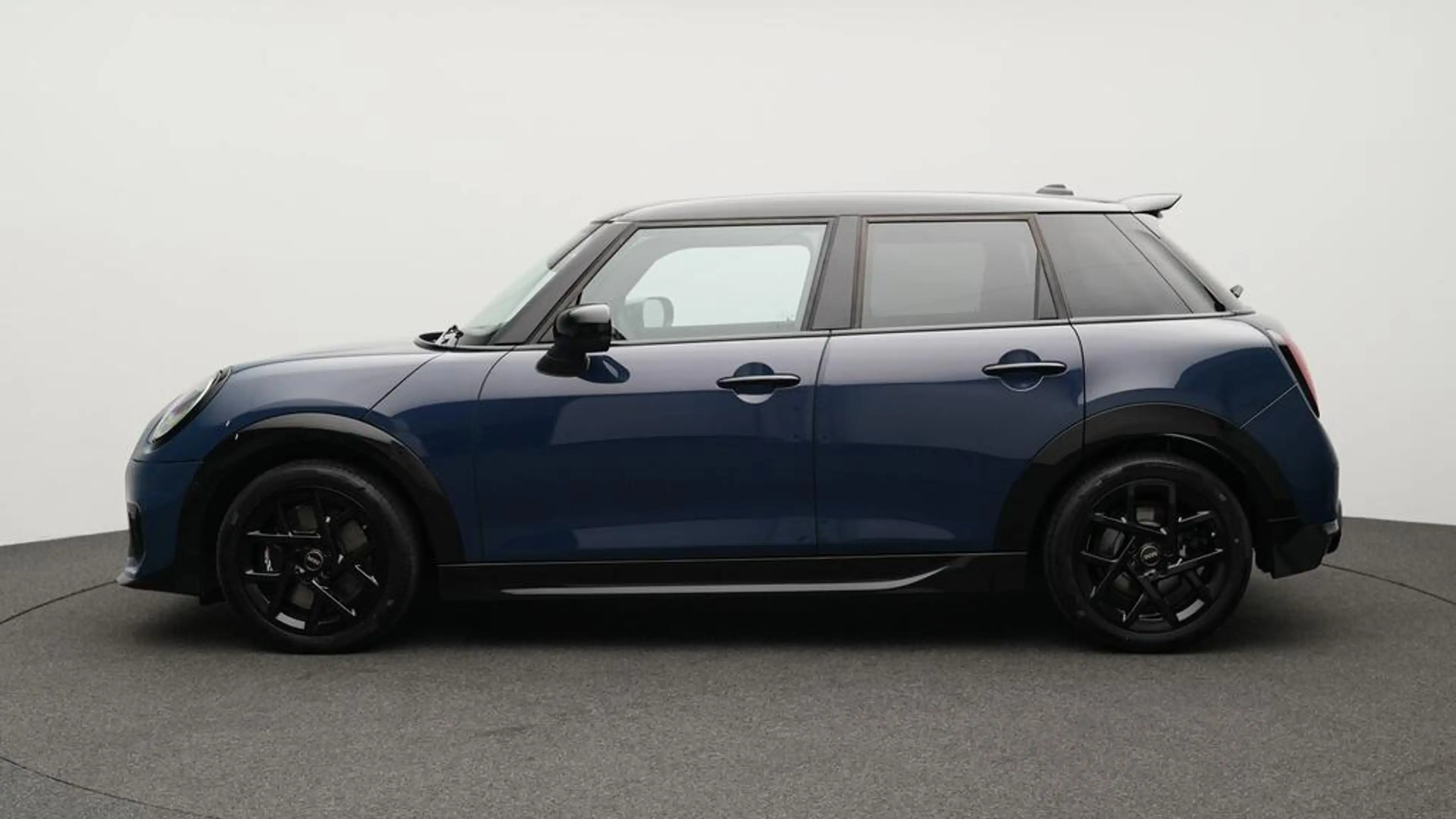 MINI Cooper S John Cooper Works Trim — photo 2