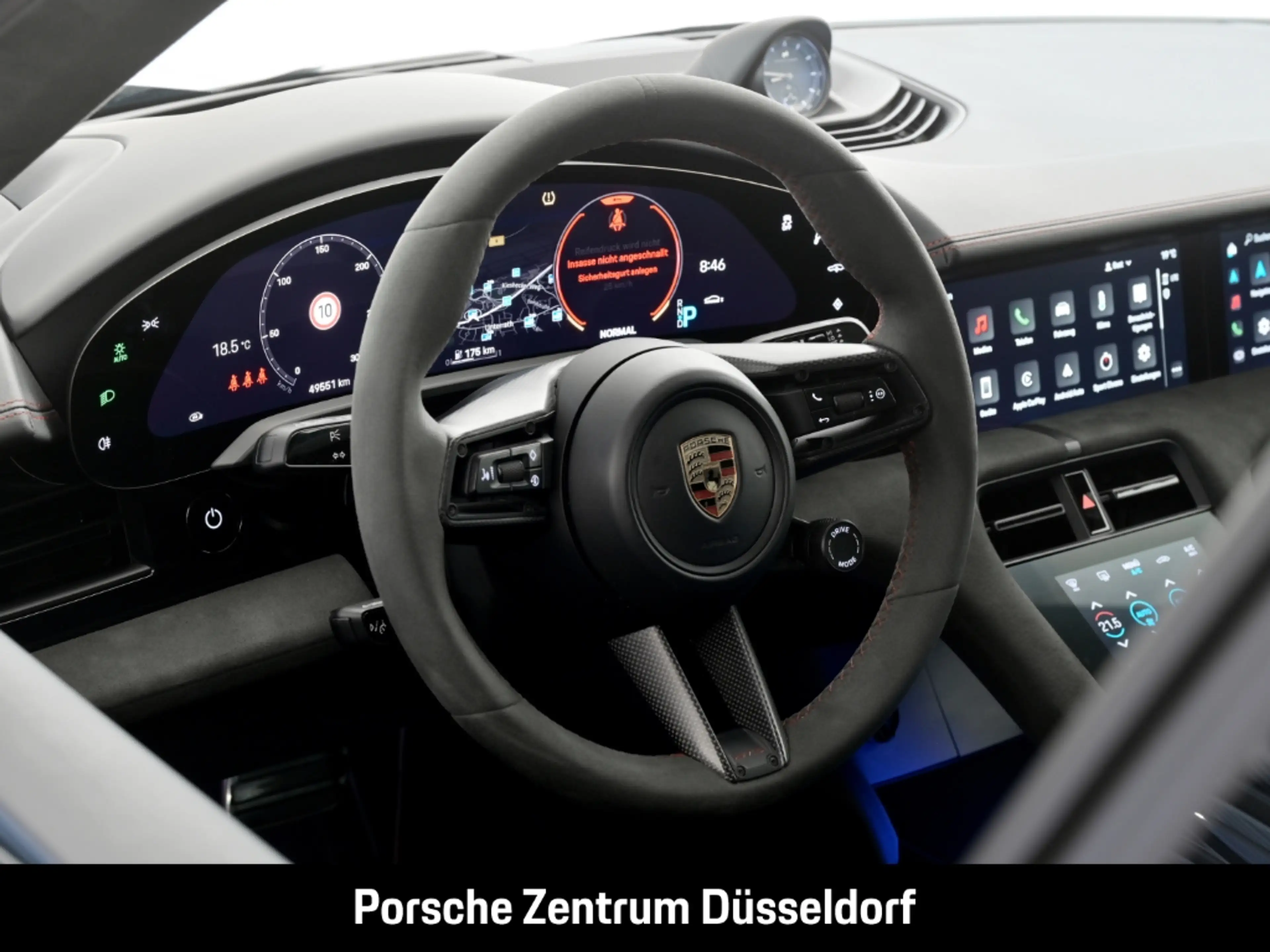Porsche Taycan GTS — photo 14