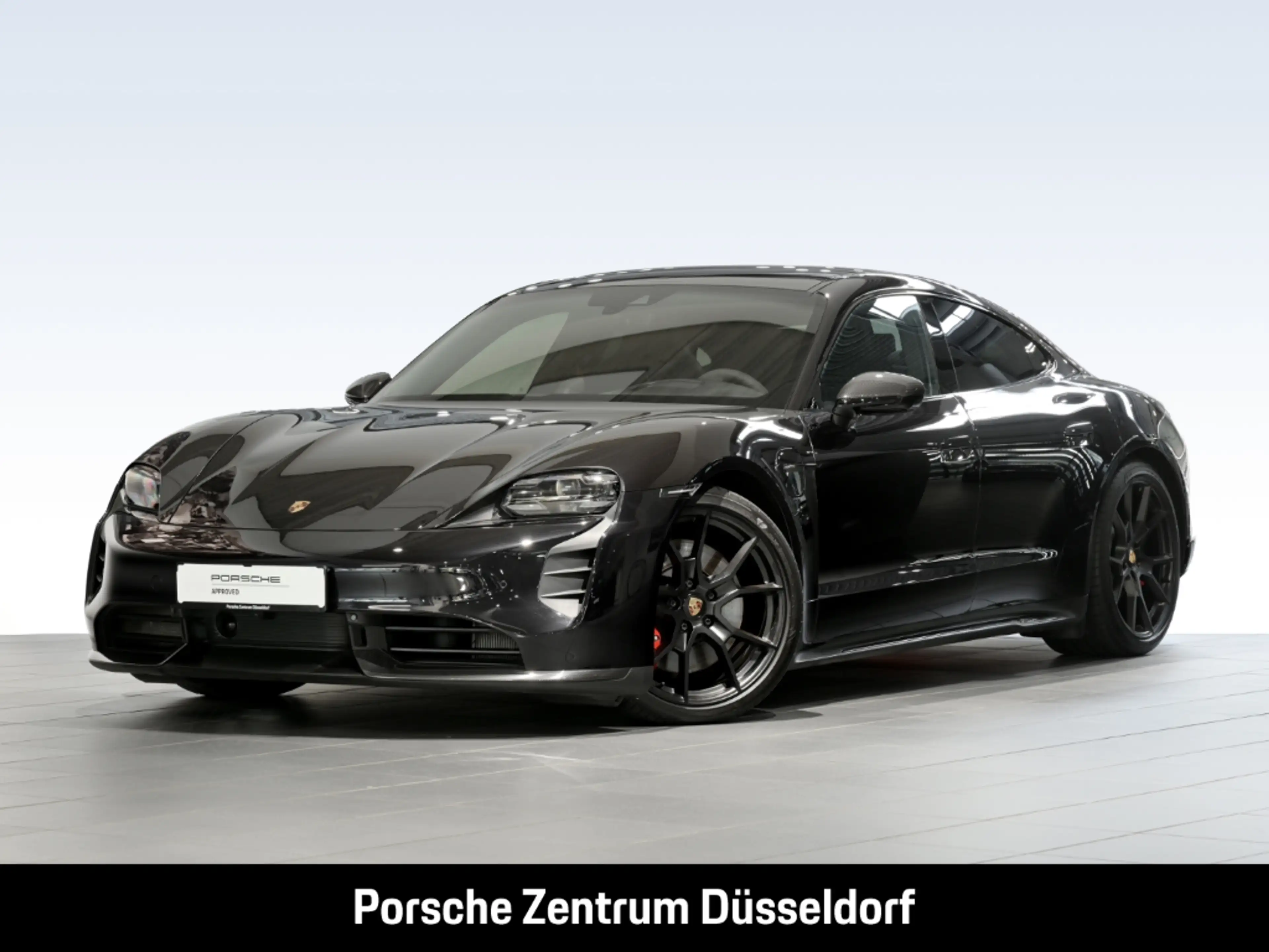 Porsche Taycan GTS