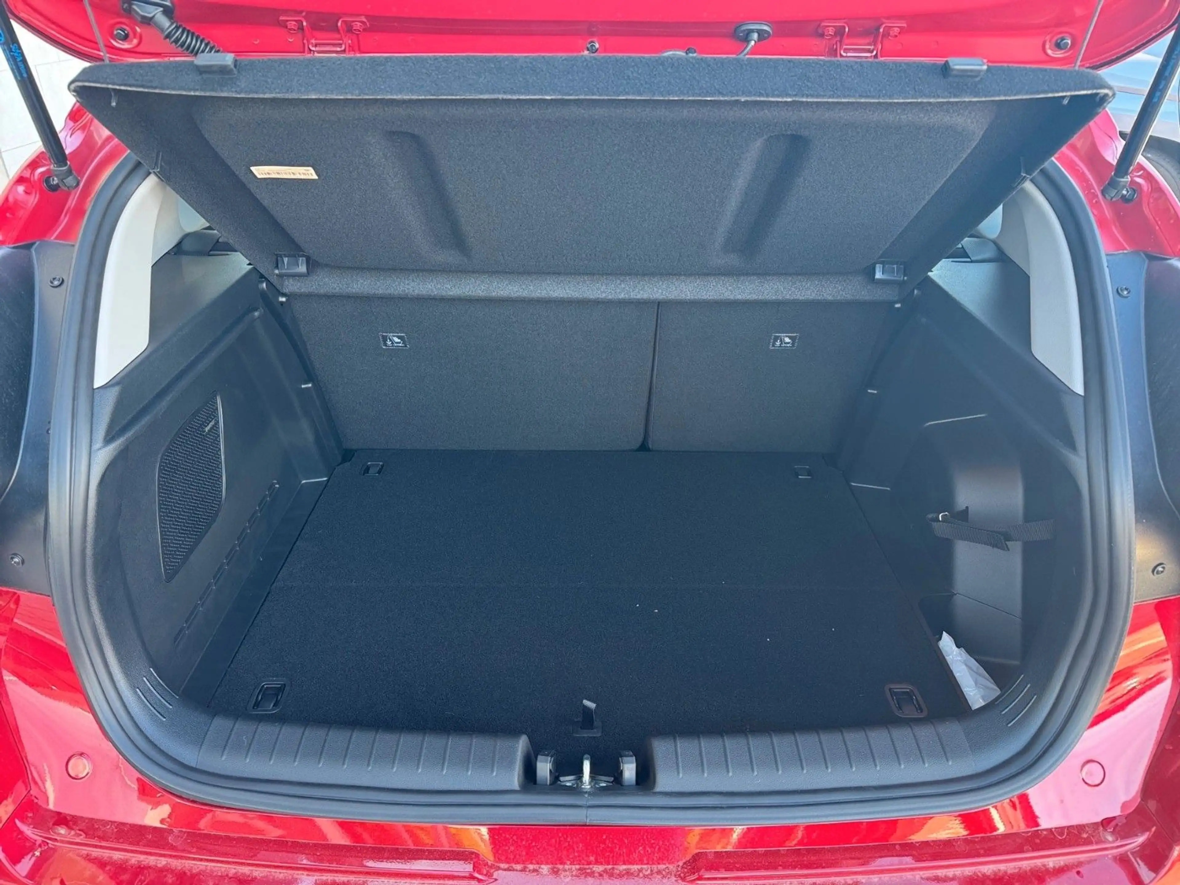 Hyundai BAYON Bayon Trend 2WD Bose Automatik — photo 12