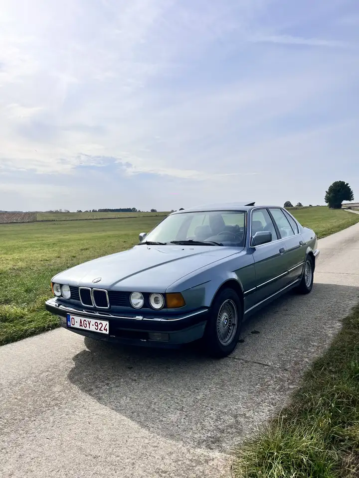 BMW 735