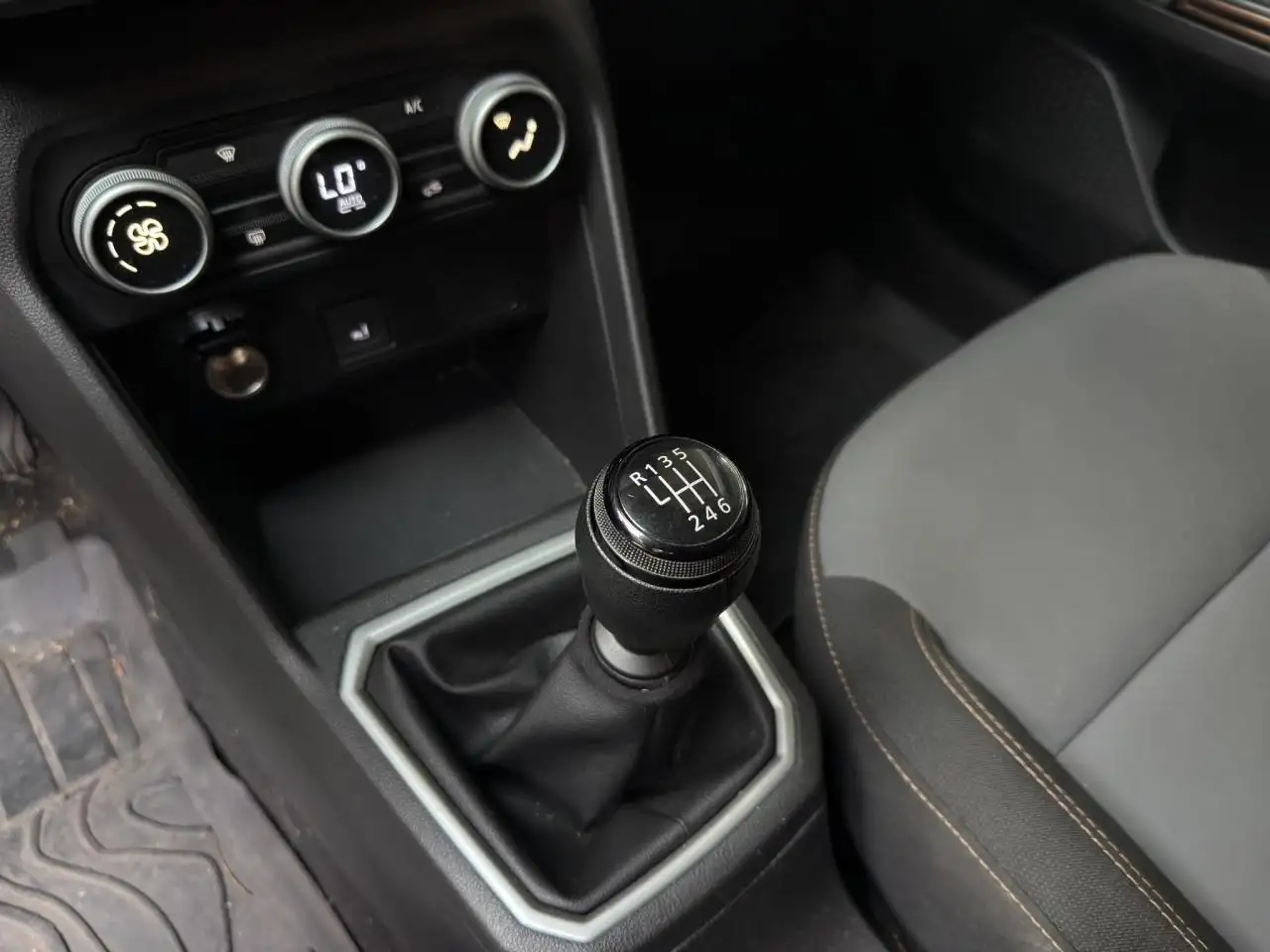 Dacia Sandero Sandero Stepway — photo 15