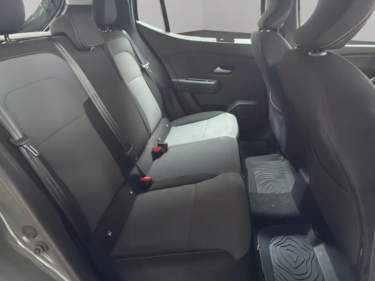 Dacia Sandero Sandero Stepway — photo 19