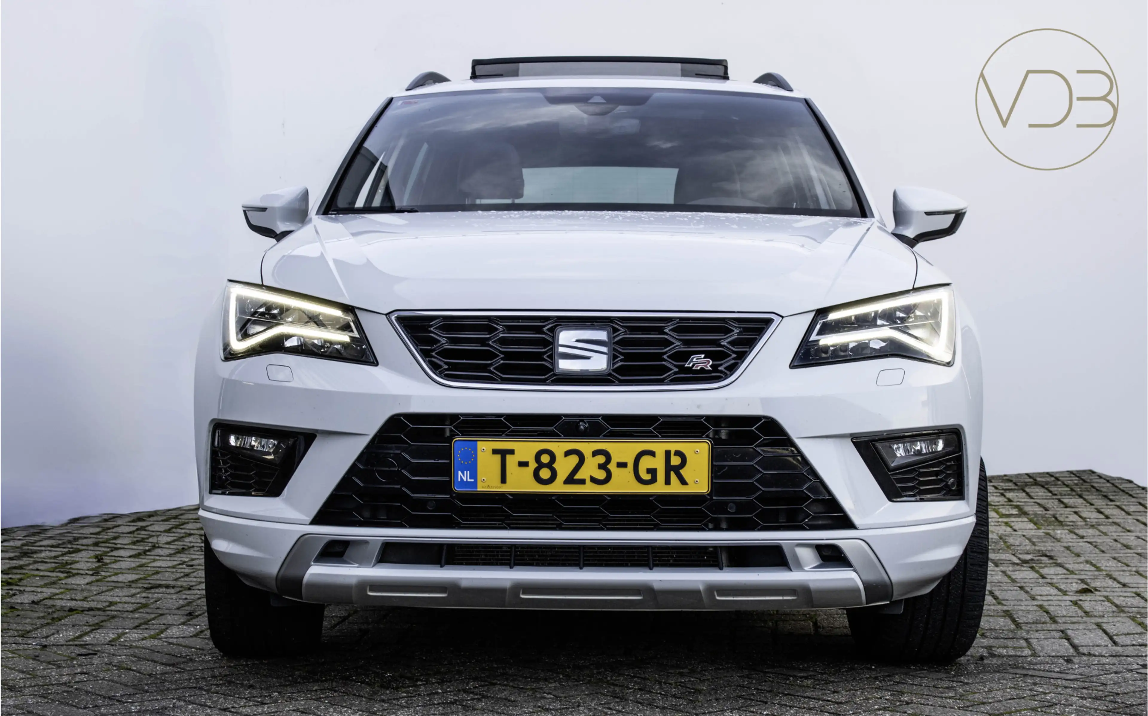 SEAT Ateca 2.0 TSI 190pk FR 4DRIVE PANO TREKHAAK AUDIO VIRTUA — photo 2