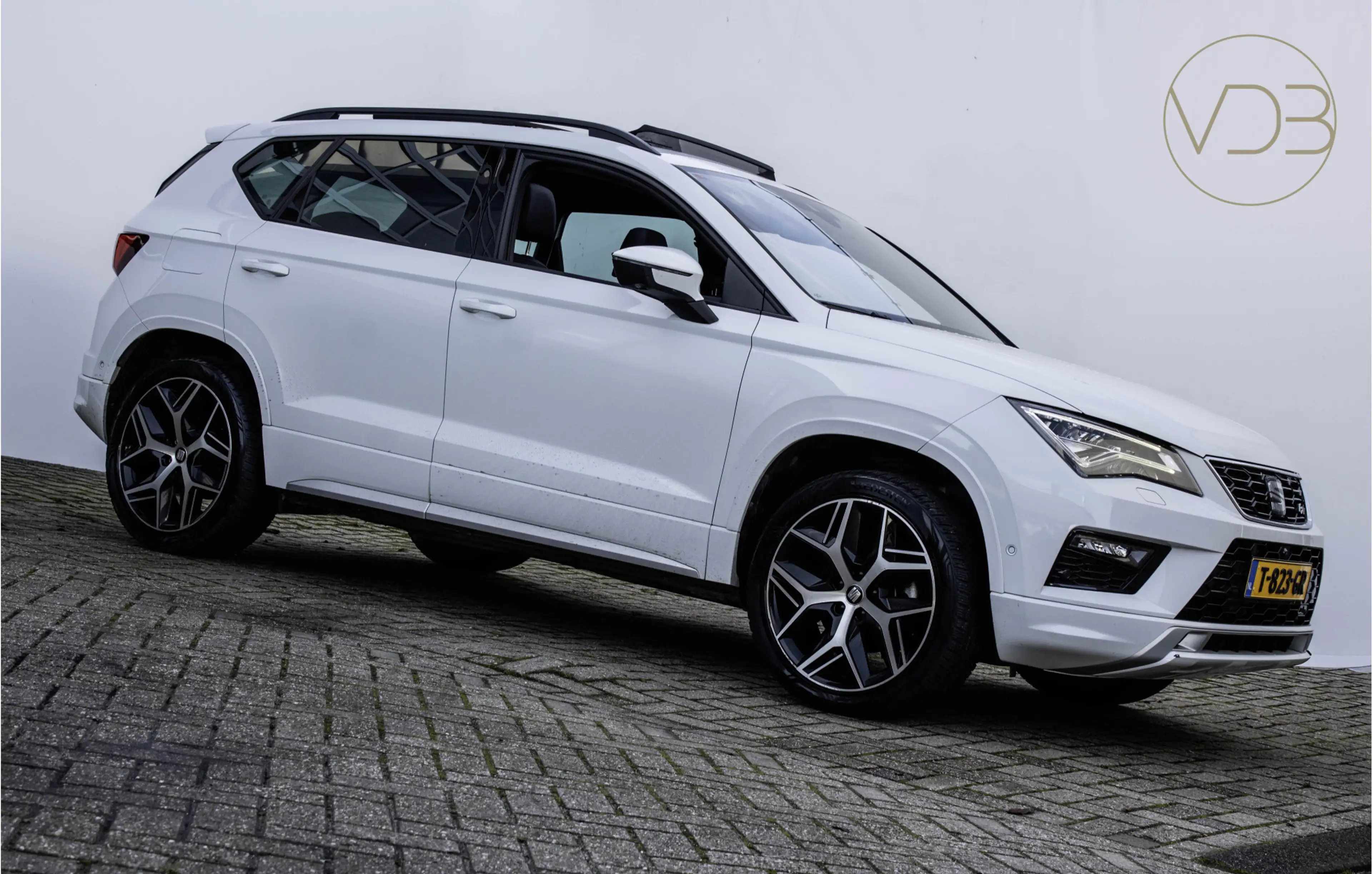 SEAT Ateca 2.0 TSI 190pk FR 4DRIVE PANO TREKHAAK AUDIO VIRTUA — photo 3