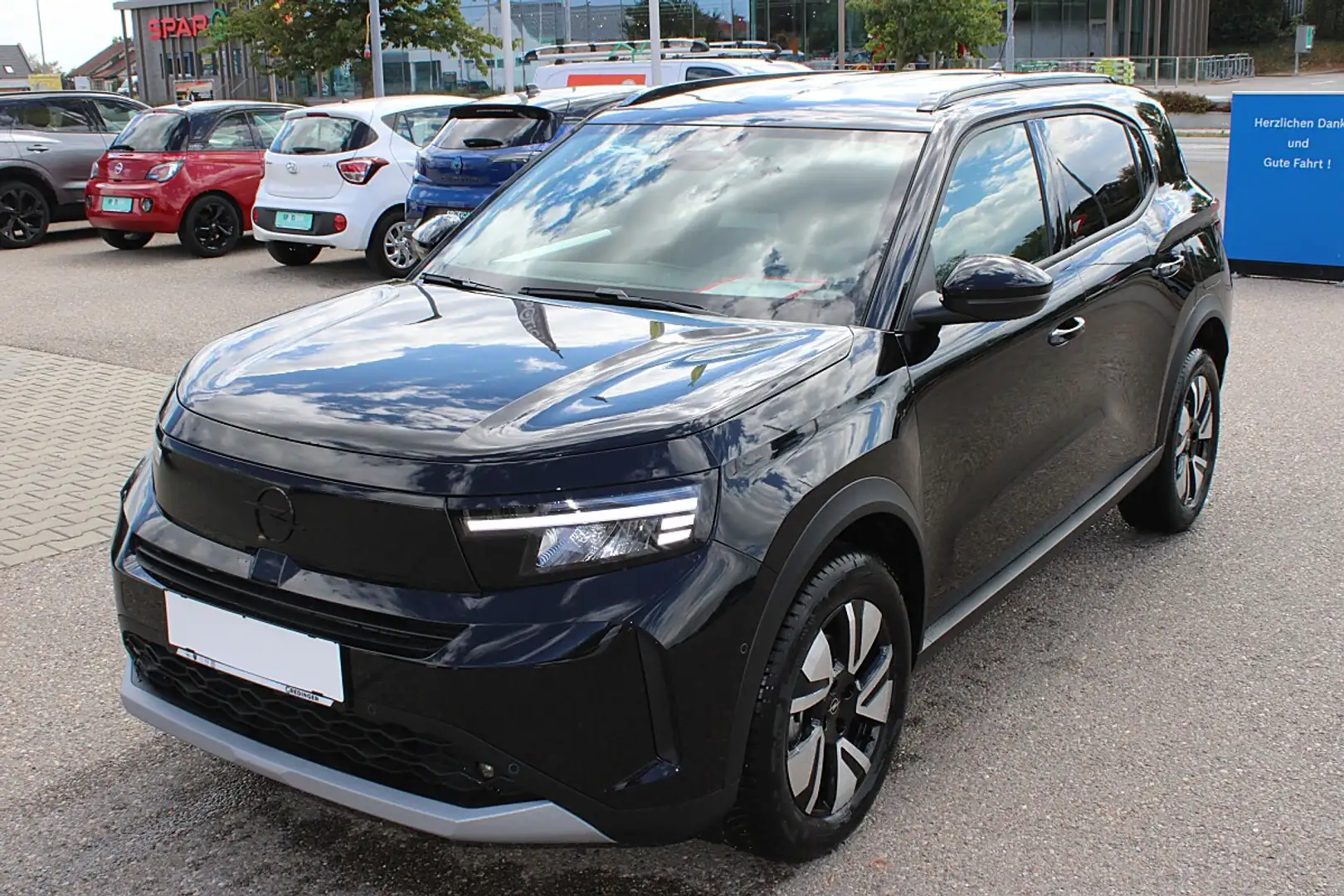 Opel Frontera 1.2 DI MHEV GS Aut. Schwarz - 1