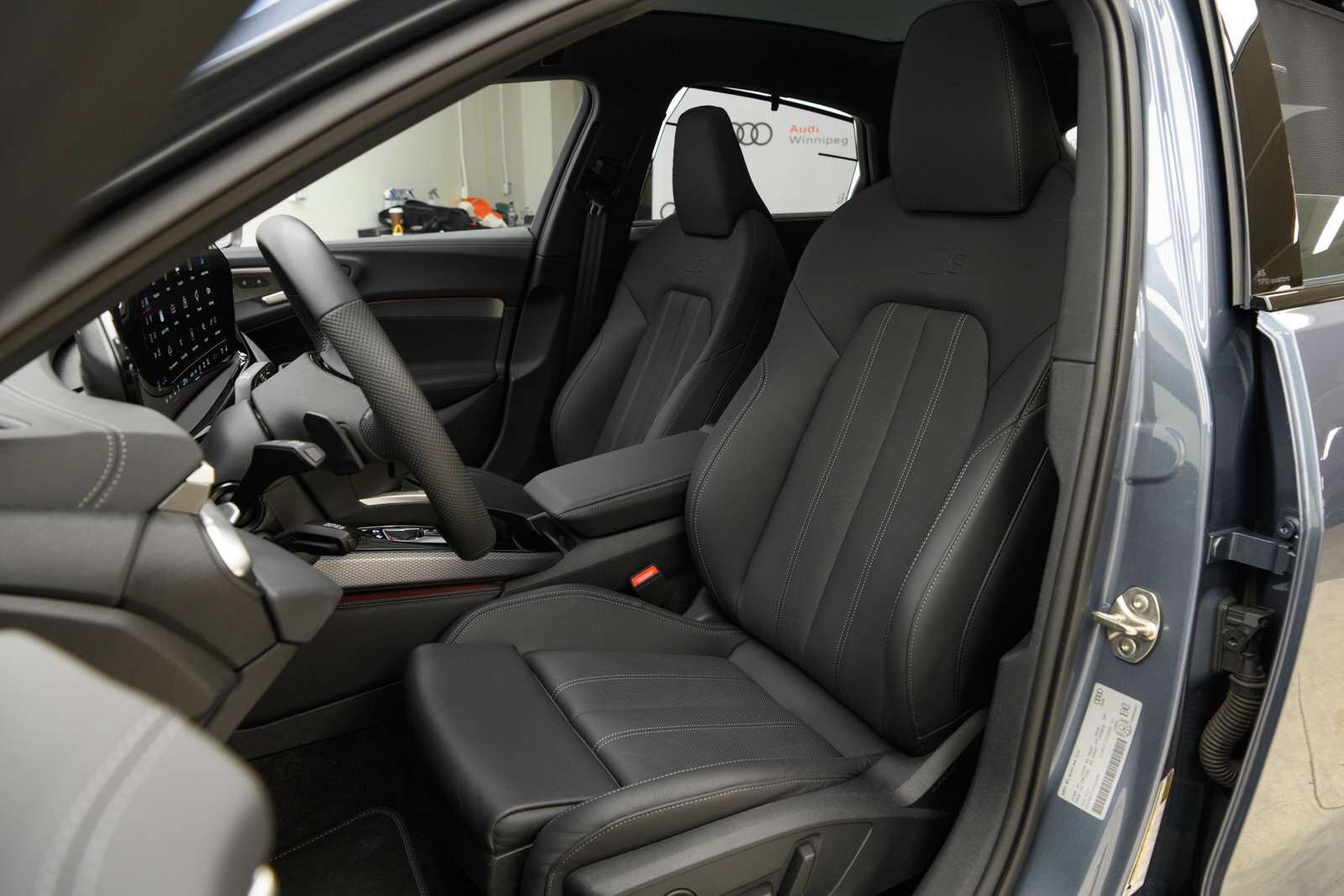 2025 Audi A5 Progressiv | Black Package | Comfort Interior Pack thumb 26
