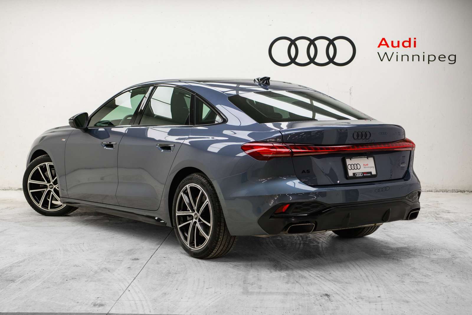 2025 Audi A5 Progressiv | Black Package | Comfort Interior Pack thumb 6