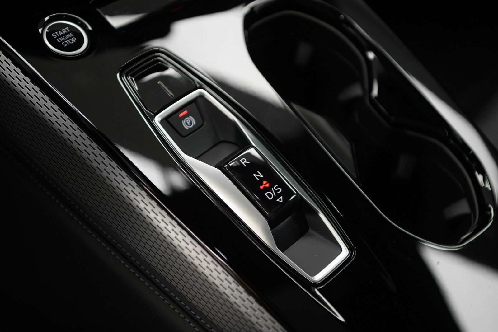 2025 Audi A5 Progressiv | Black Package | Comfort Interior Pack thumb 14