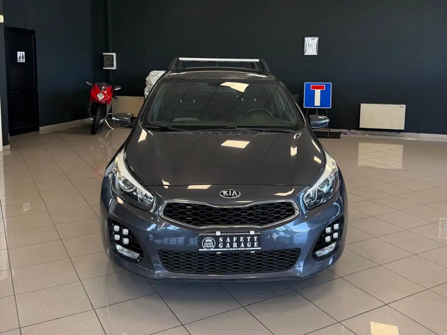 Kia Ceed / cee'd Ceed 1.6 crdi GT Line 136cv dct Grigio - 2