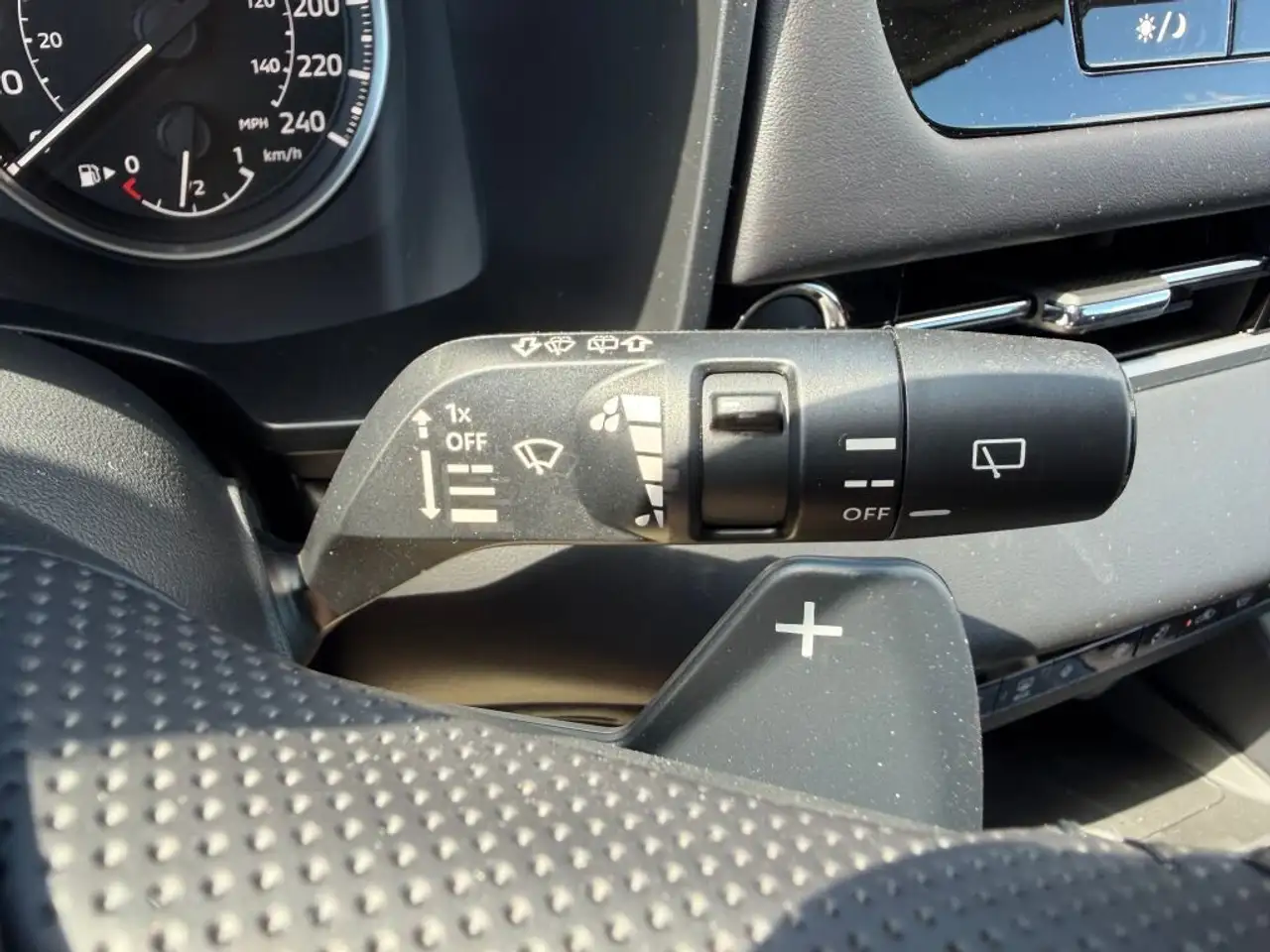Mitsubishi Outlander снимка Mitsubishi Outlander
