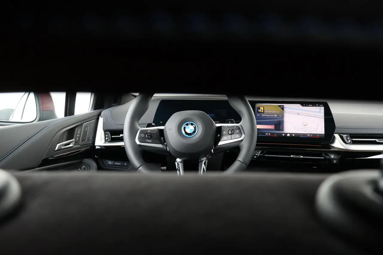 BMW 2 Series 2026 — фото 14