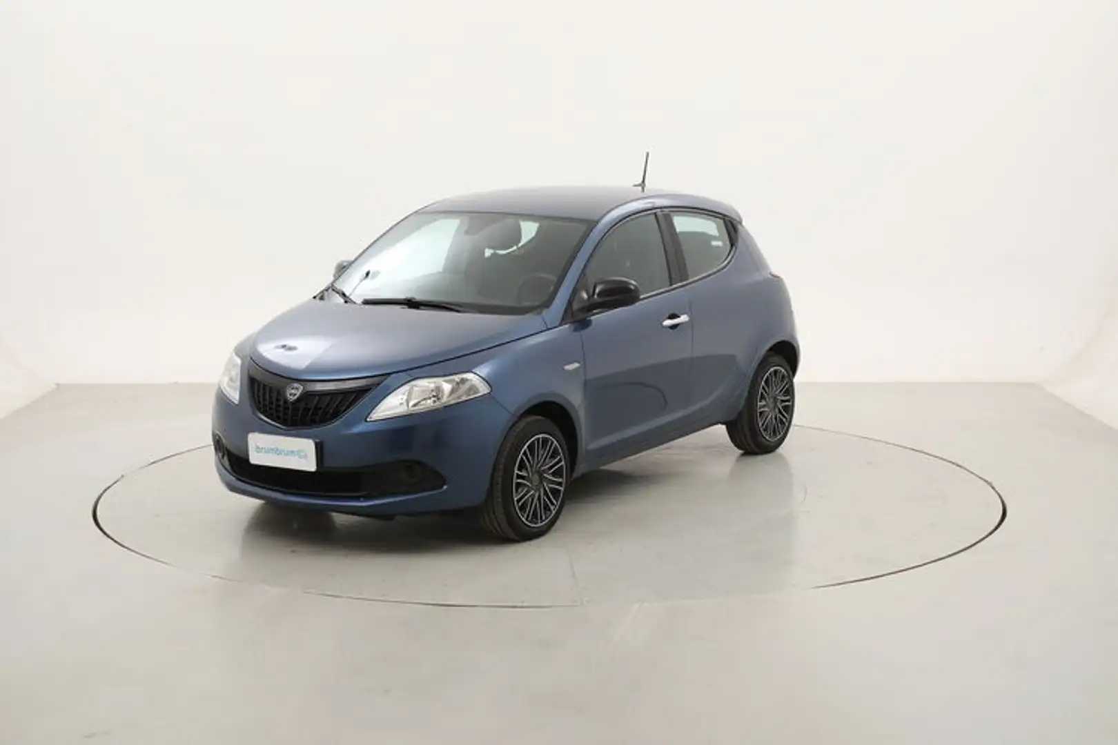 Lancia Ypsilon Hybrid Silver Plus 1.0 Mild Hybrid 70CV Albastru - 1
