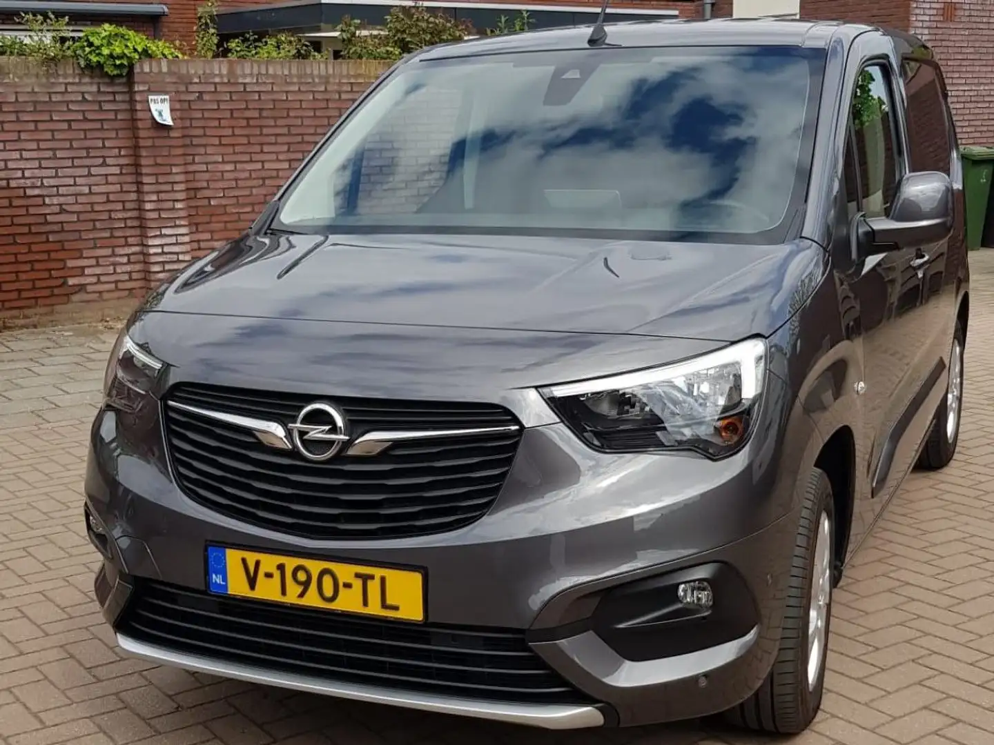 Opel Combo 1.6D L1H1 Innovation Szürke - 1